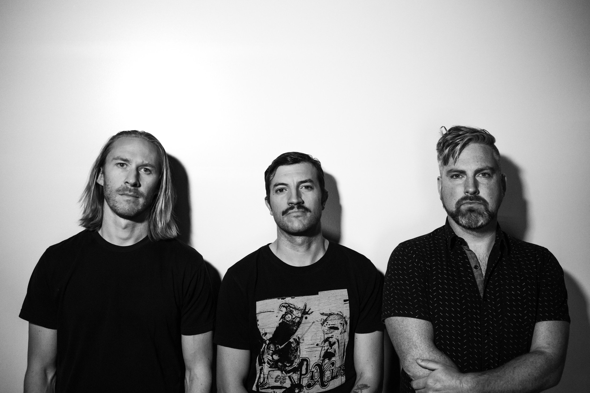 Band line B:W.jpg