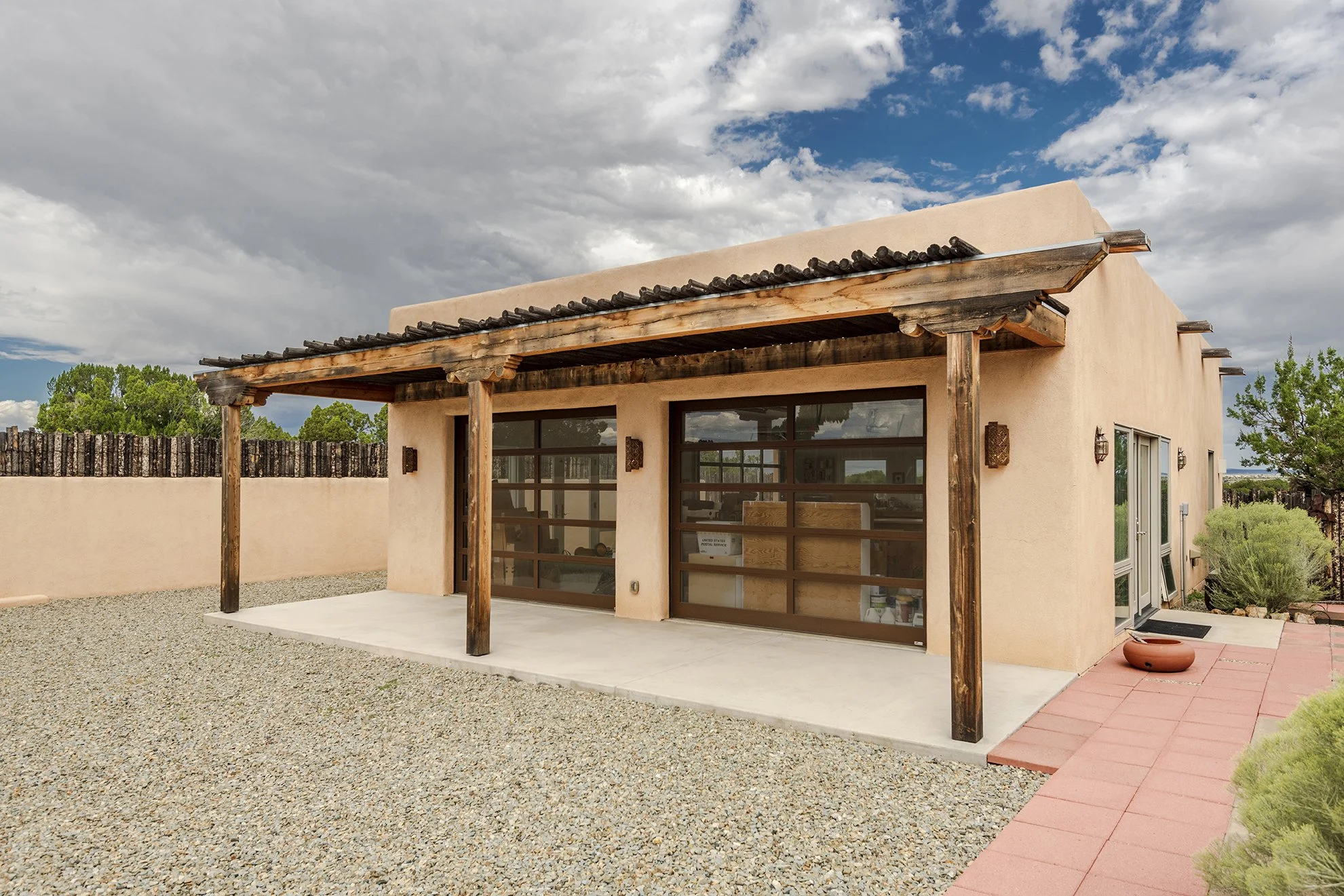 35_15minerstrail_studio front.jpg