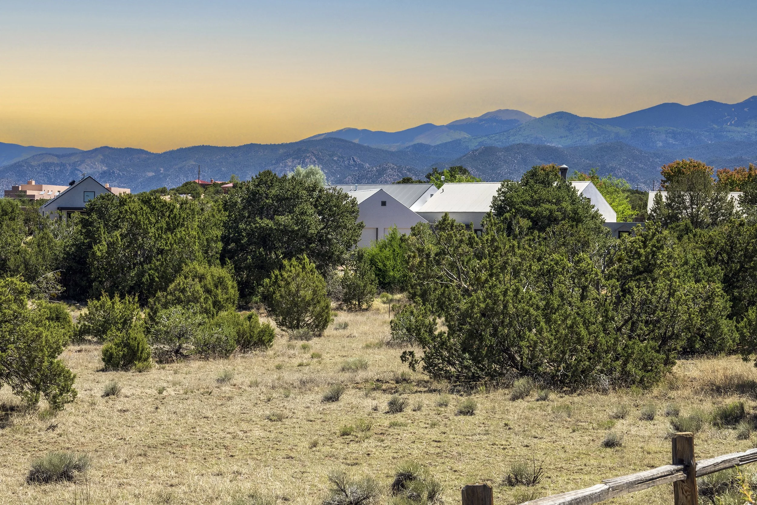 Contemporary house in the mountains in Santa Fe