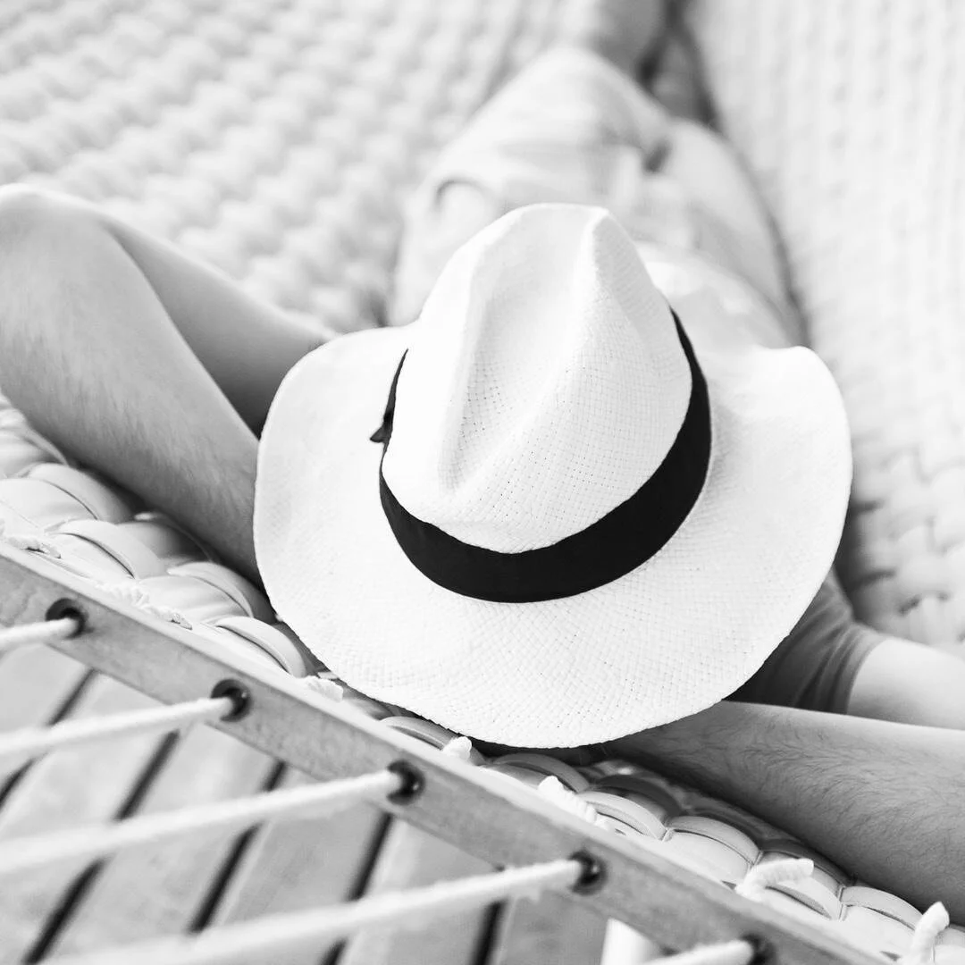 The Spanish created siesta because there are better things to do at night than sleep.
&bull;
&bull;
&bull;
#blanccheck #sauvignonblanc #madeinspain #castillalamancha #whitewine #wineoclock #winemoment #blanccheckstyle #straightfromthevine #organic