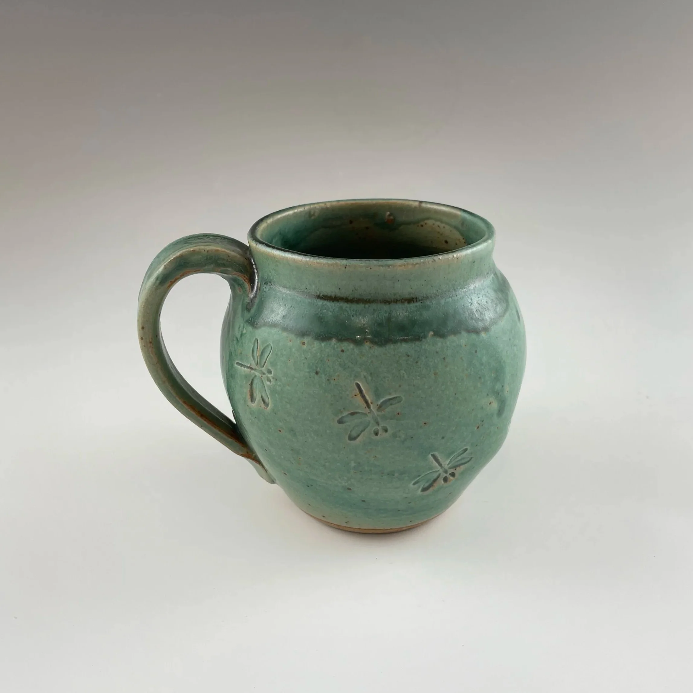 garden-harvest-pottery-narra-cox-wisconsin-green-mug.jpg