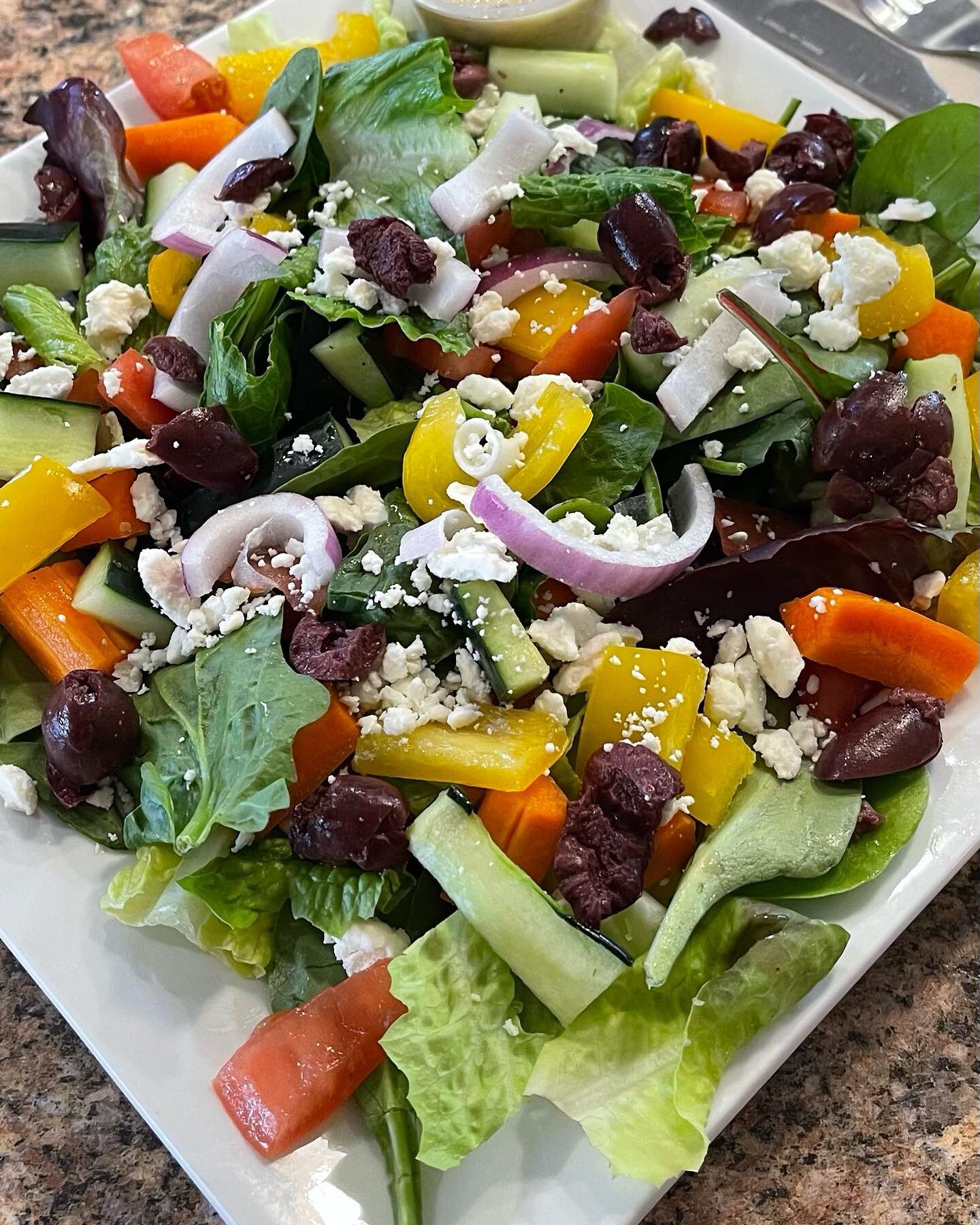 Lunch is just around the corner. Grab a friend, swing on down and try one of our delicious salads! Packed with fresh greens, carrots, tomatoes, cucumbers, peppers and more! 
#saladjunkie #lunchtime