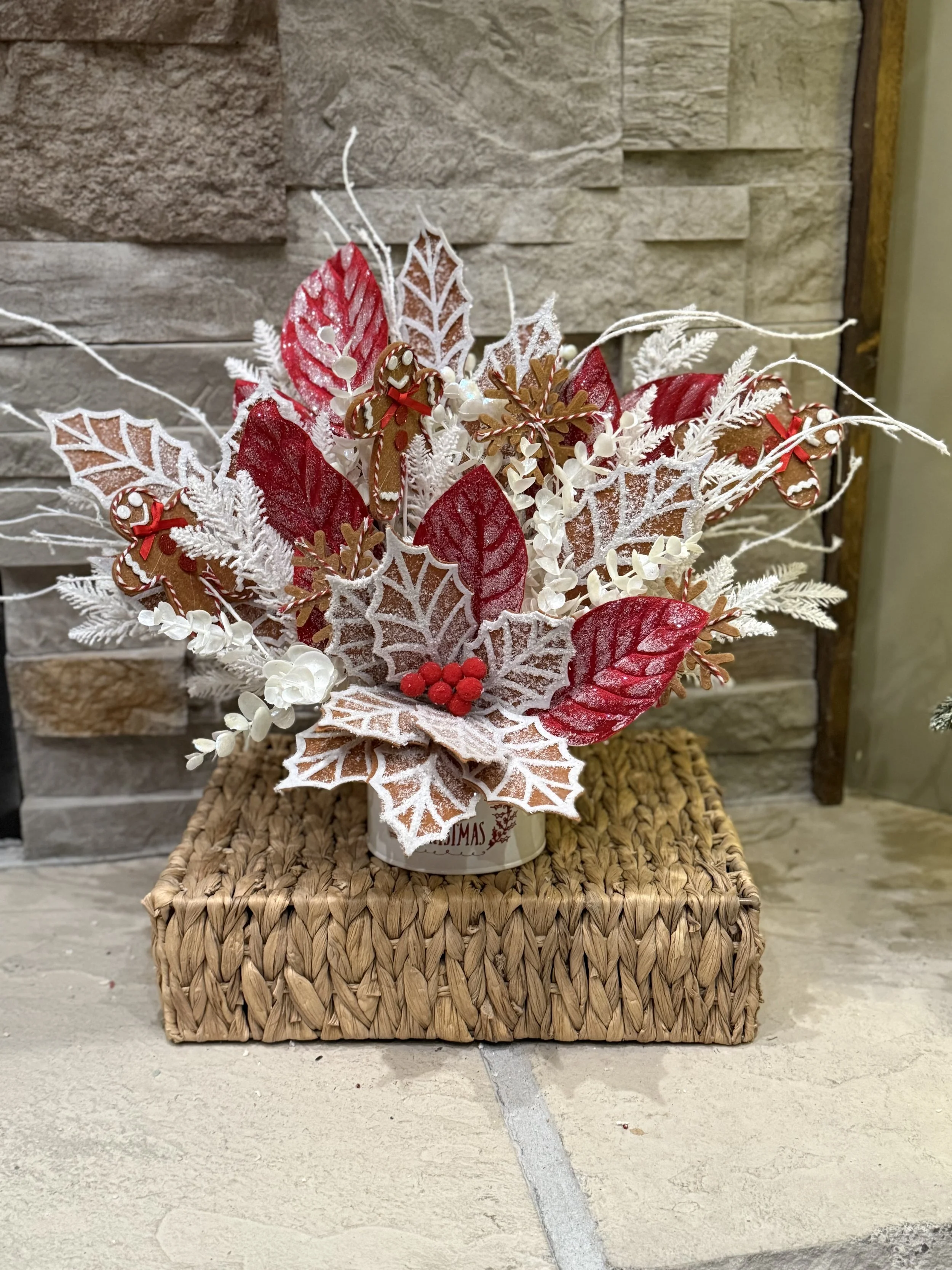 Merry Christmas Gingerbread Bucket