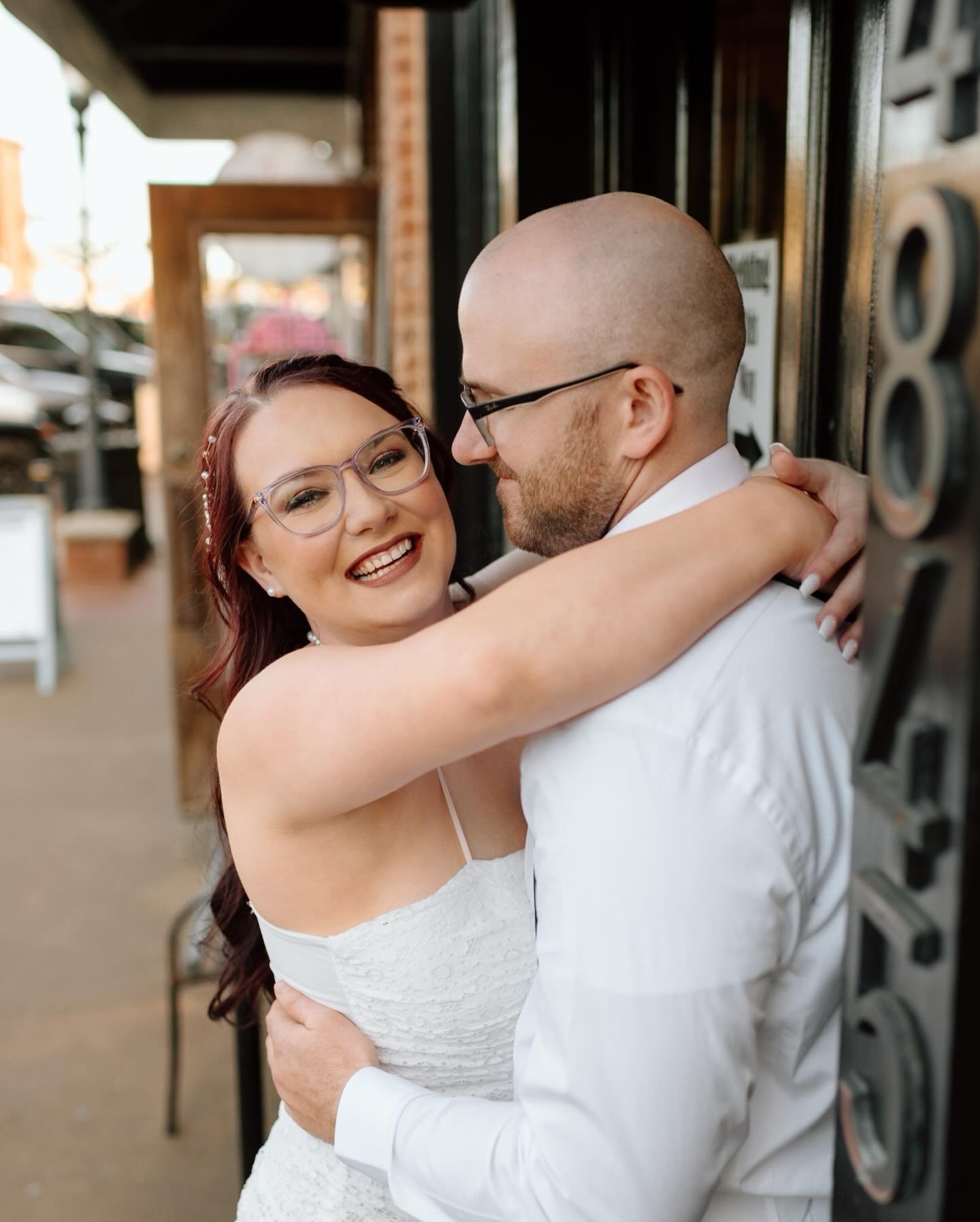 Late to posting, but it was worth the wait to show off Kaitlin + Jacob&rsquo;s rustic downtown wedding at @acworthconservatory. Spring weddings are in full force and I&rsquo;m grateful to have such amazing couples to work with! 

www.taylorsmithimage