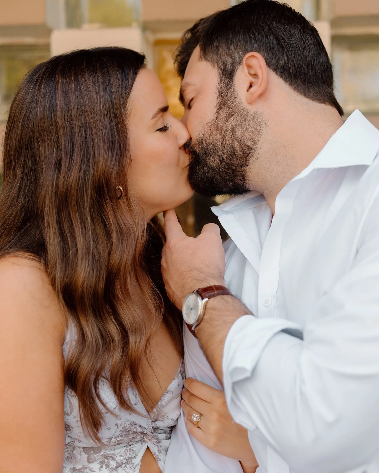 I didn&rsquo;t expect to be surrounded by such beautifully vibrant colors in Downtown Roswell during Rachel and Hunter&rsquo;s engagement session, especially since I&rsquo;ll be giddily capturing their Spring wedding in 2026! 

Seasons are always cha