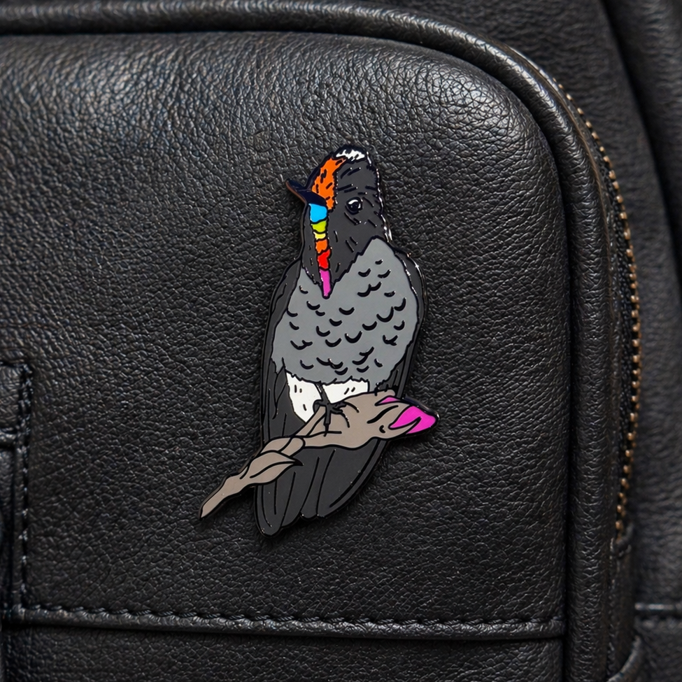 Rainbow-bearded Thornbill - no/Glitter Enamel Pin