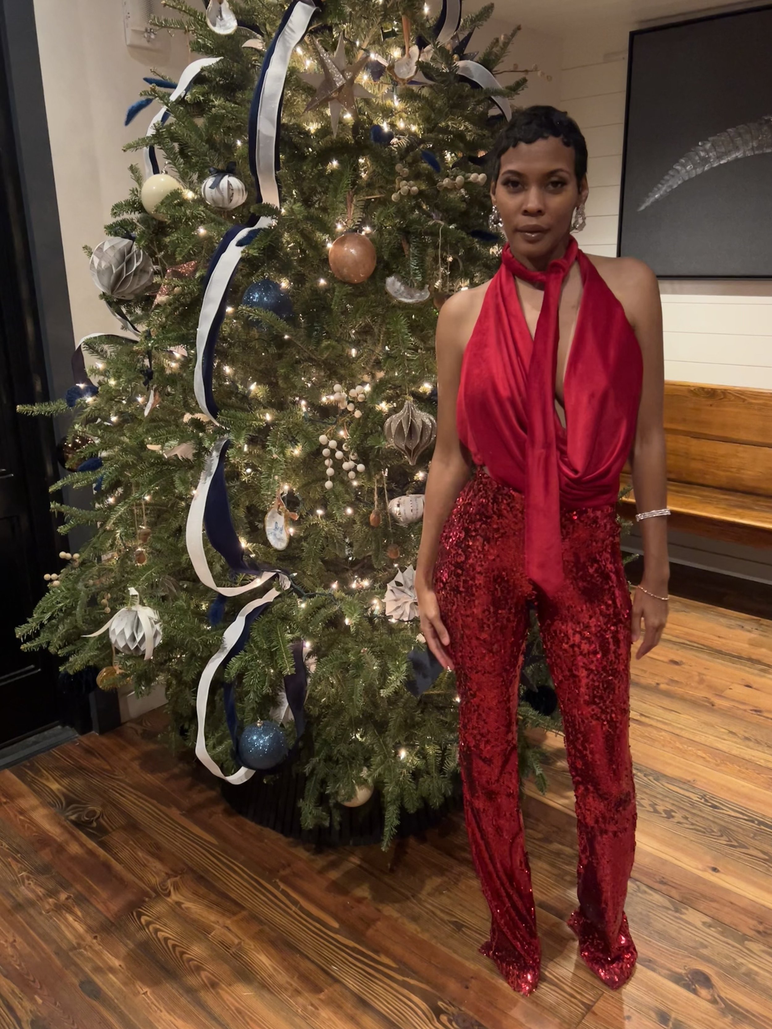 Black Tie Top 4.jpeg