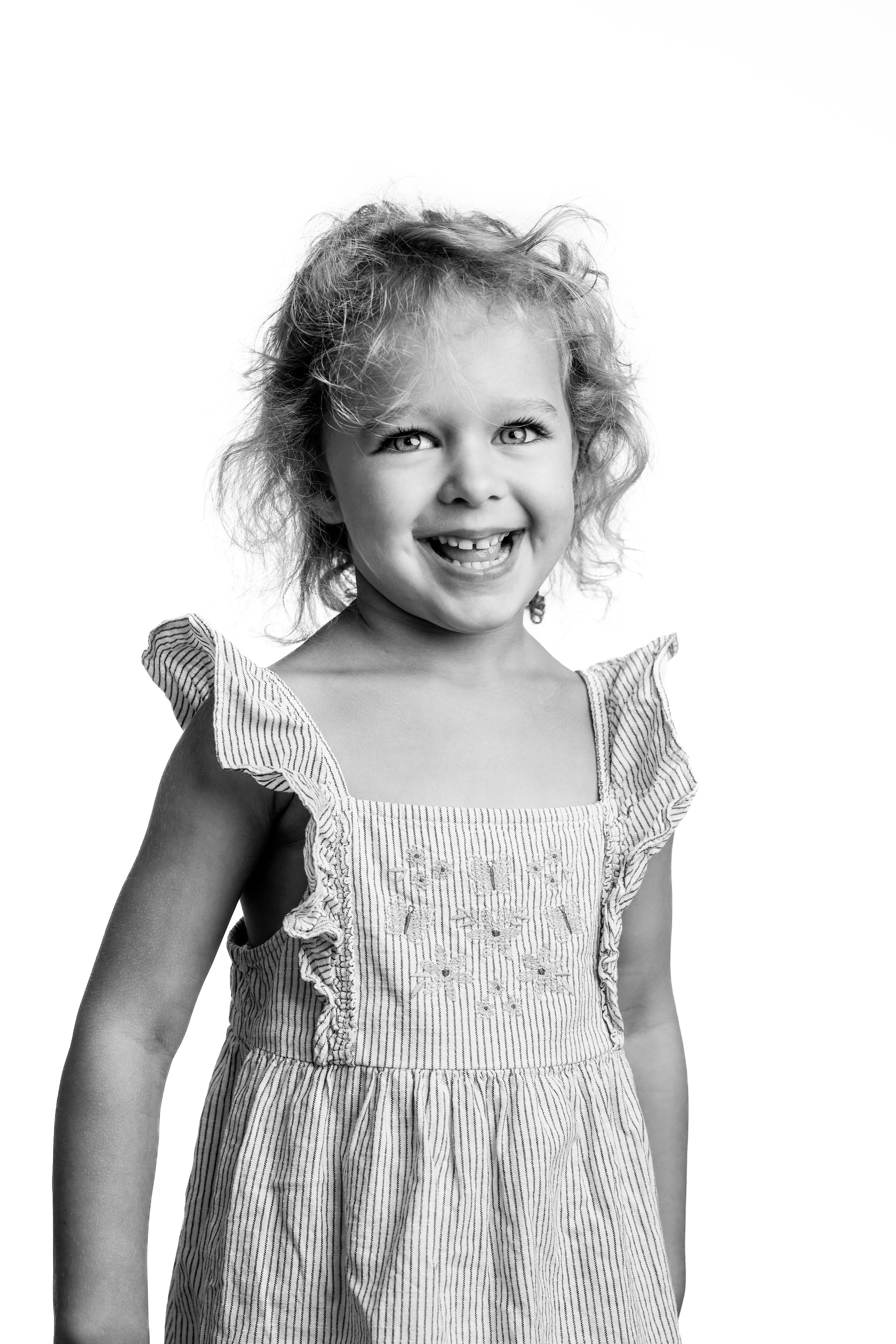 The Devors (2025)-69.jpg