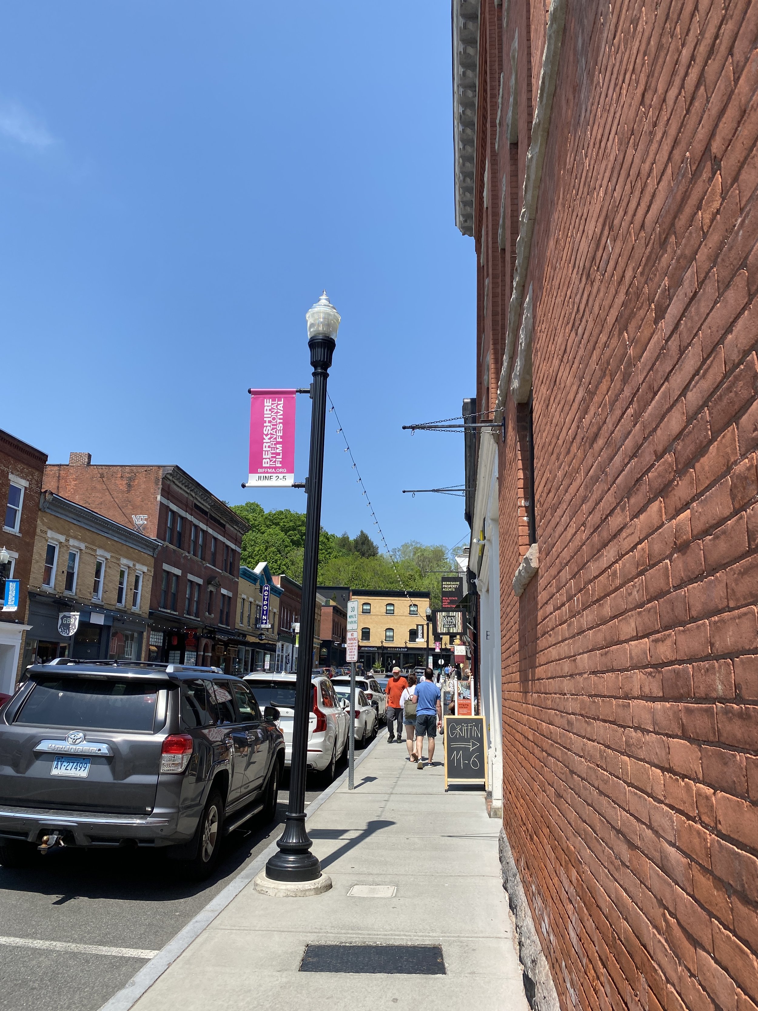 railroad street great barrington.JPG