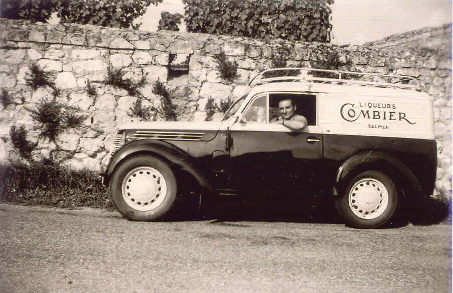 Combier_Vintage_09.jpg