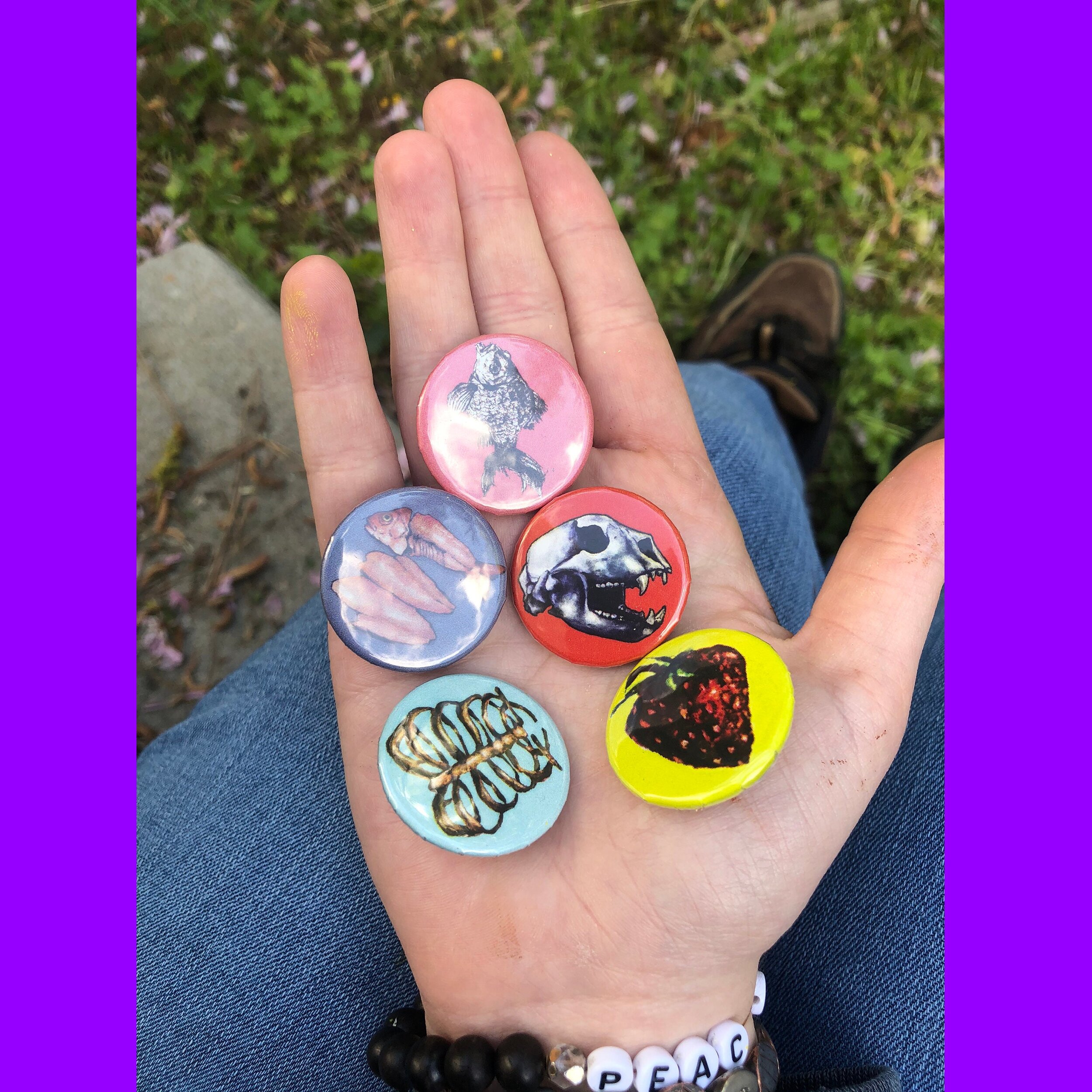 https://i.etsystatic.com/19323049/r/il/710da3/2258379002/il_fullxfull.2258379002_n2d5.jpg