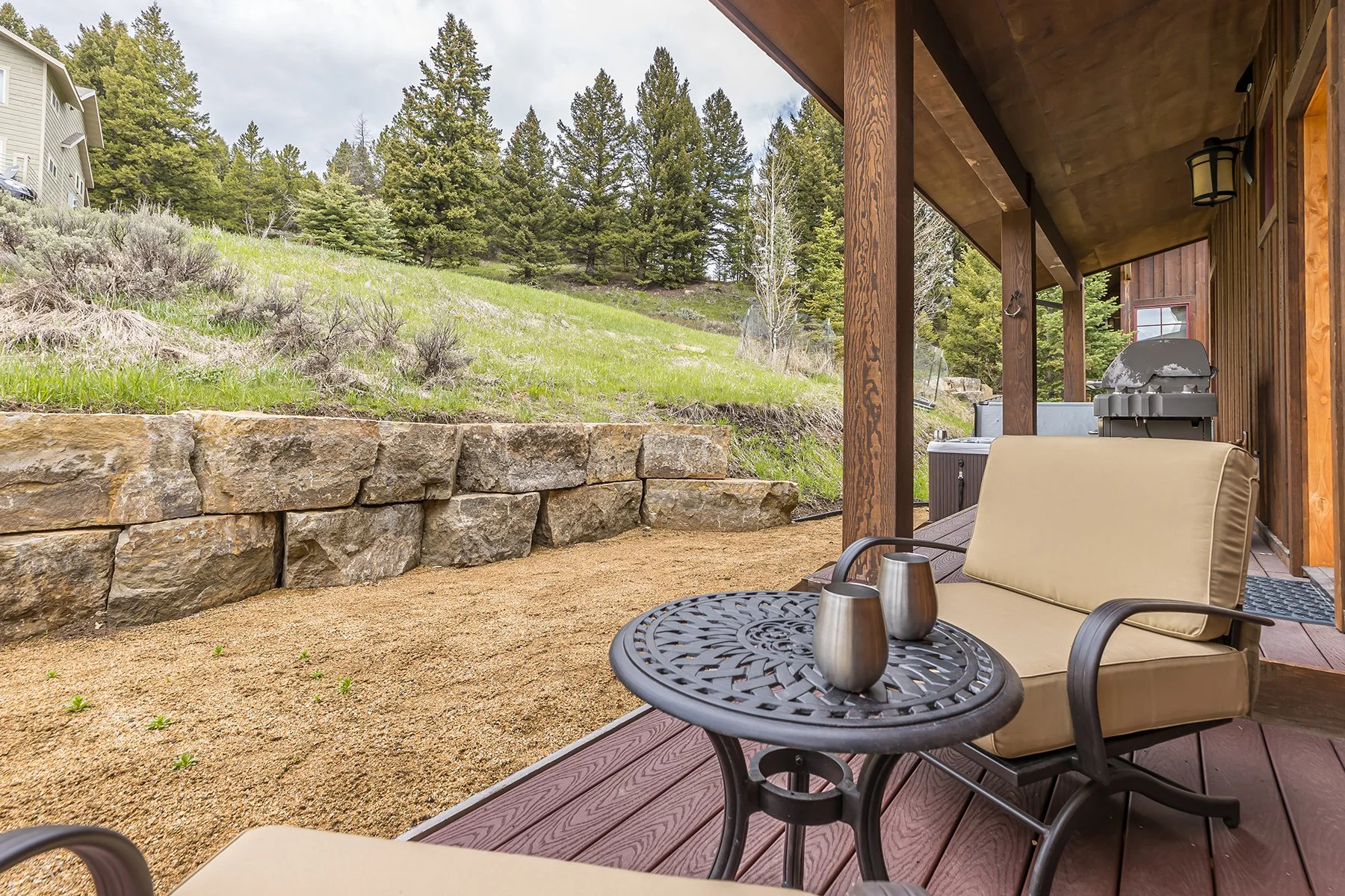 39 Upper Moose Hill-0355_DASH.jpg