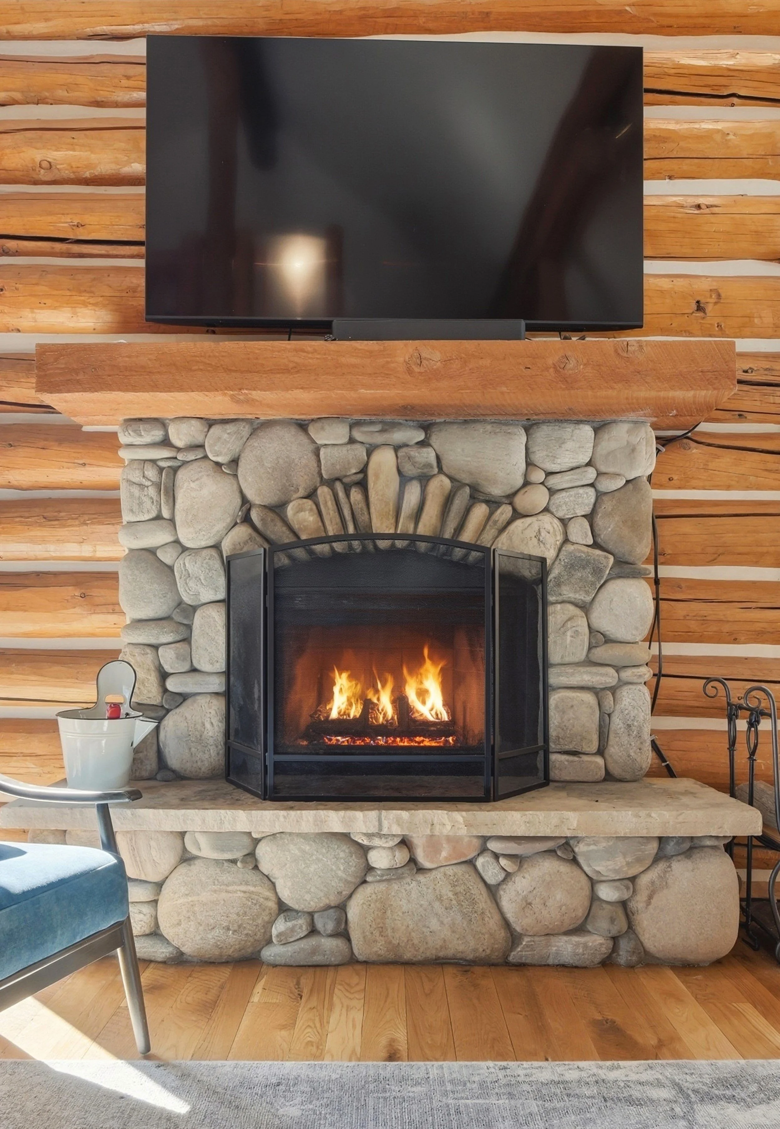 40_dsc07087_with_fire final.jpg