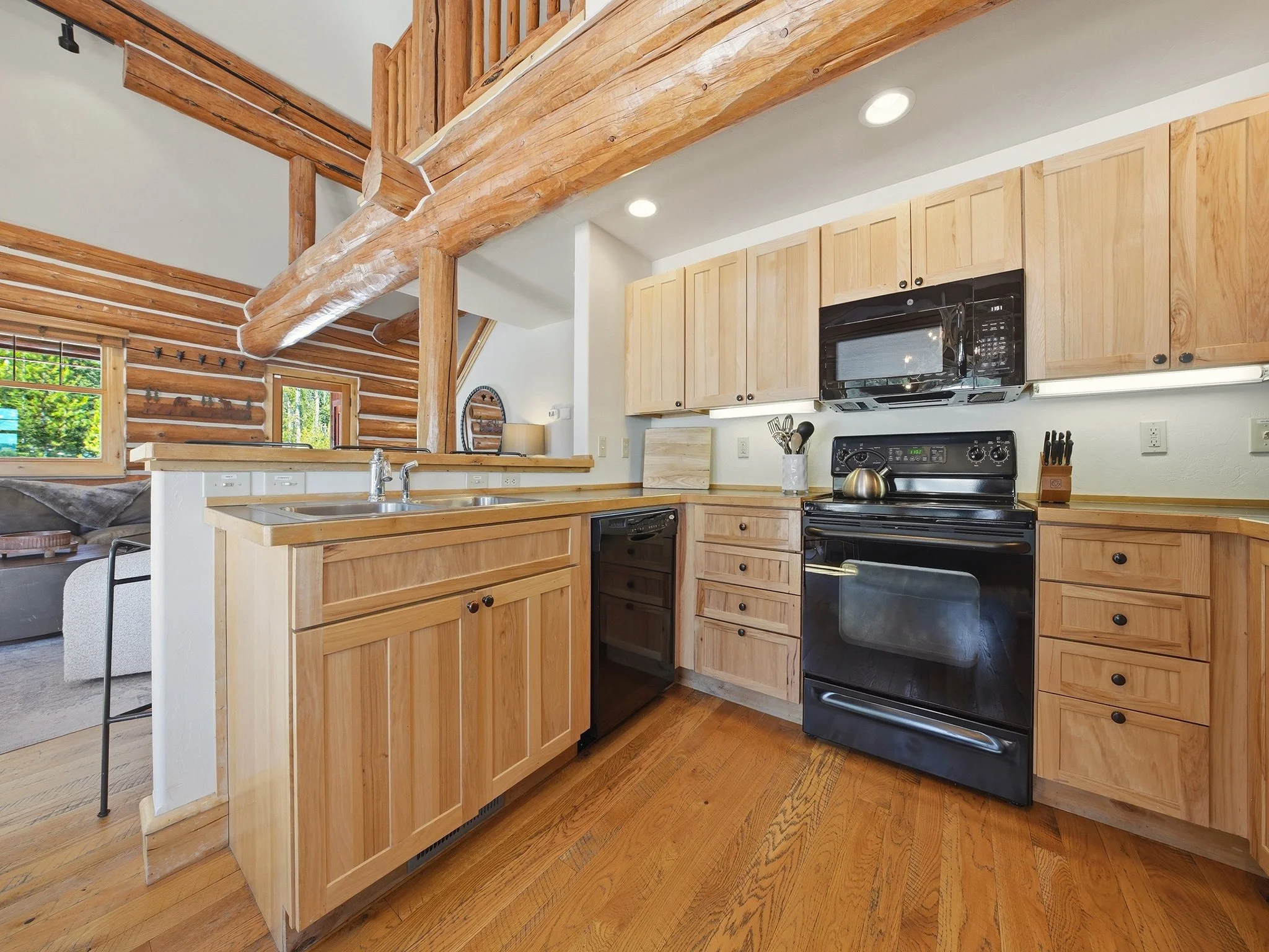 47_dsc07122 final_MLS.jpg