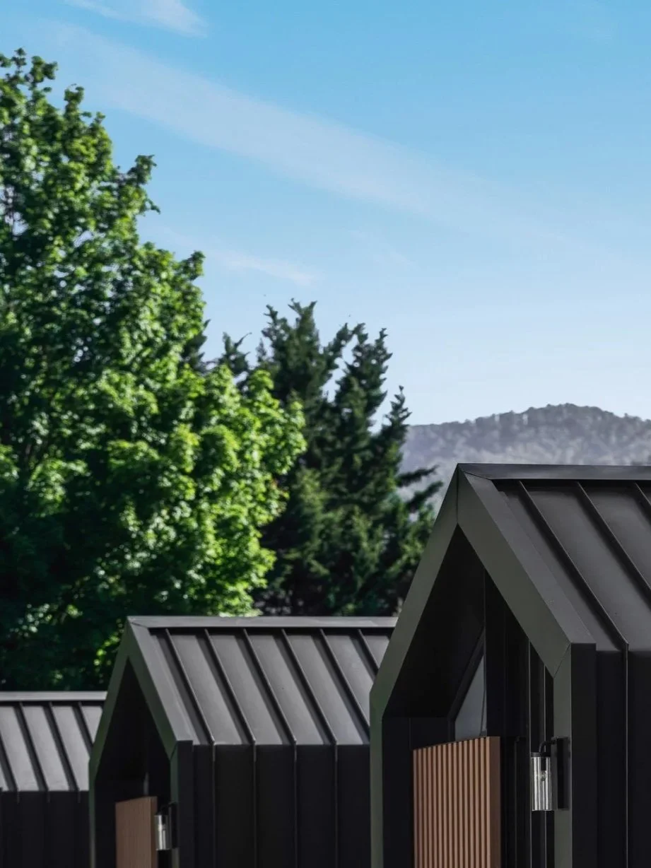 The interior of Tasman Cabins in Bright works in harmony with the exterior