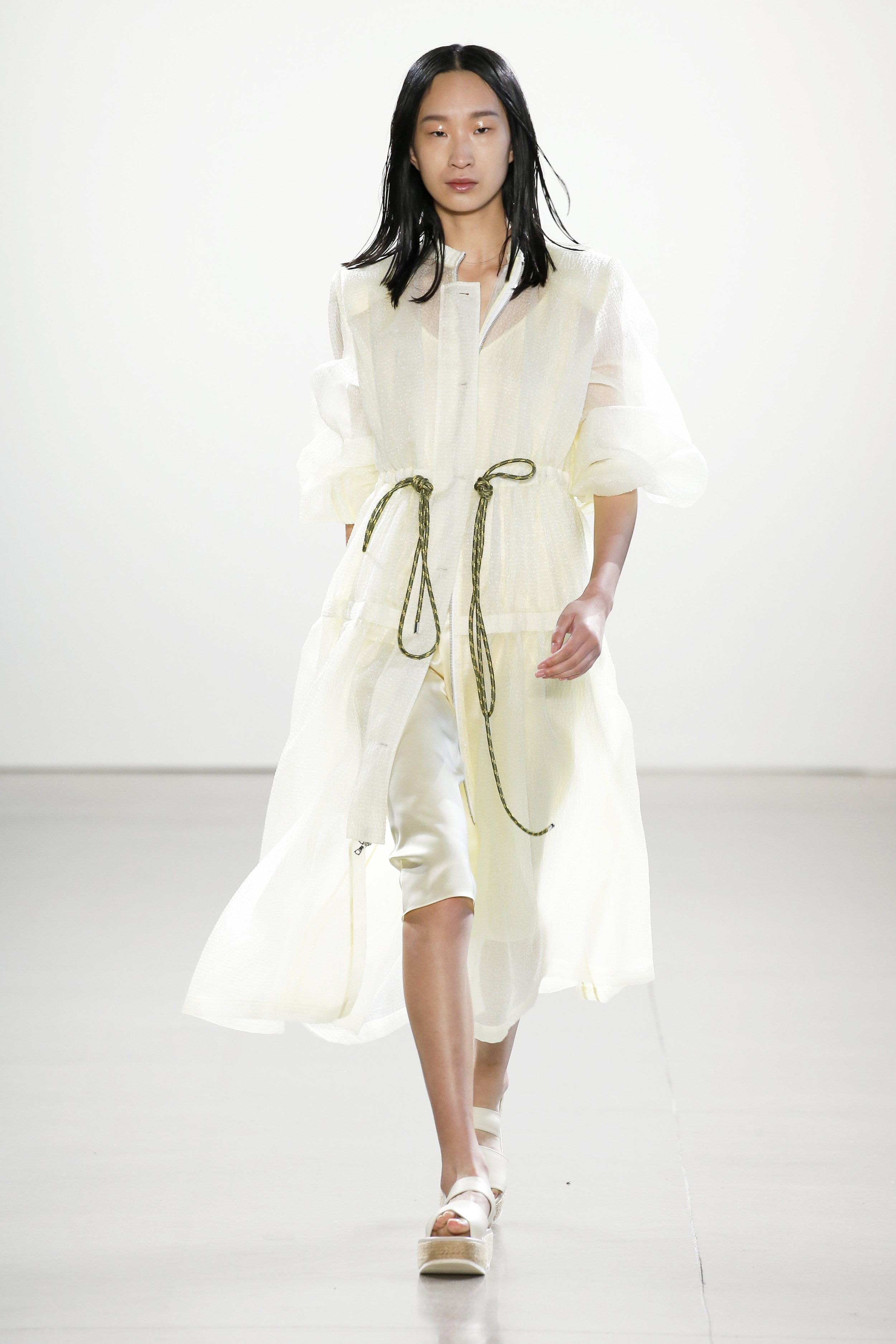 CLAUDIA_LI_LOOK 4 .jpg