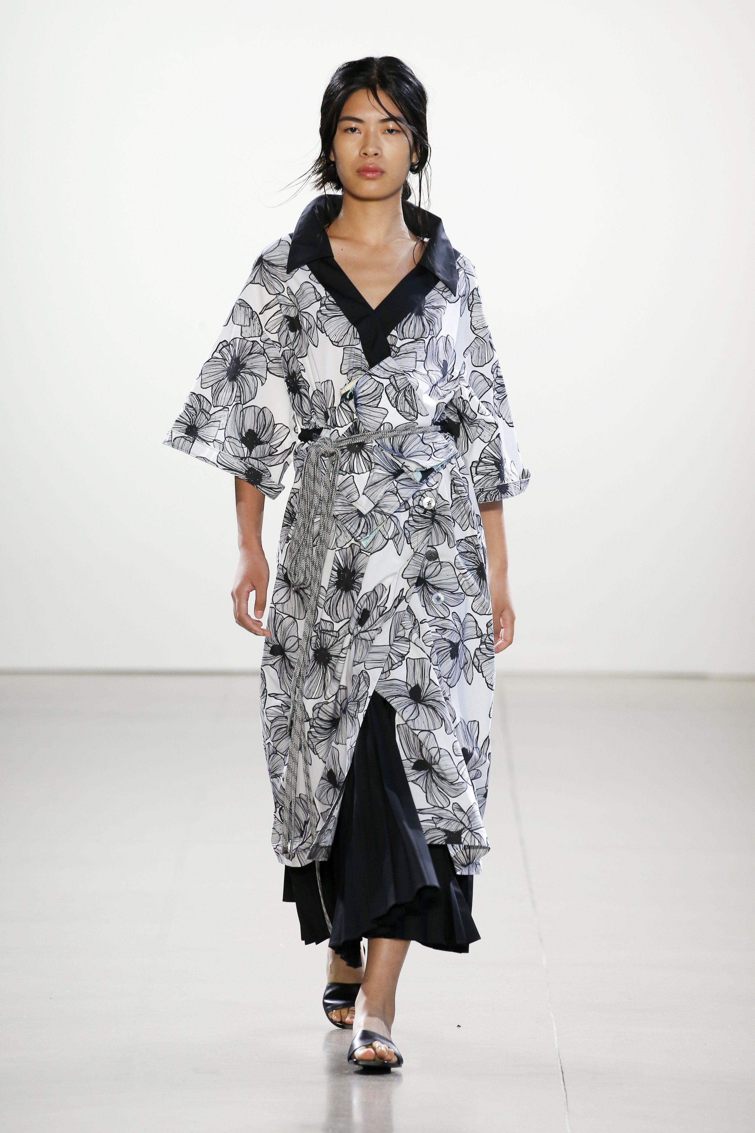 CLAUDIA_LI_LOOK 15 .jpg