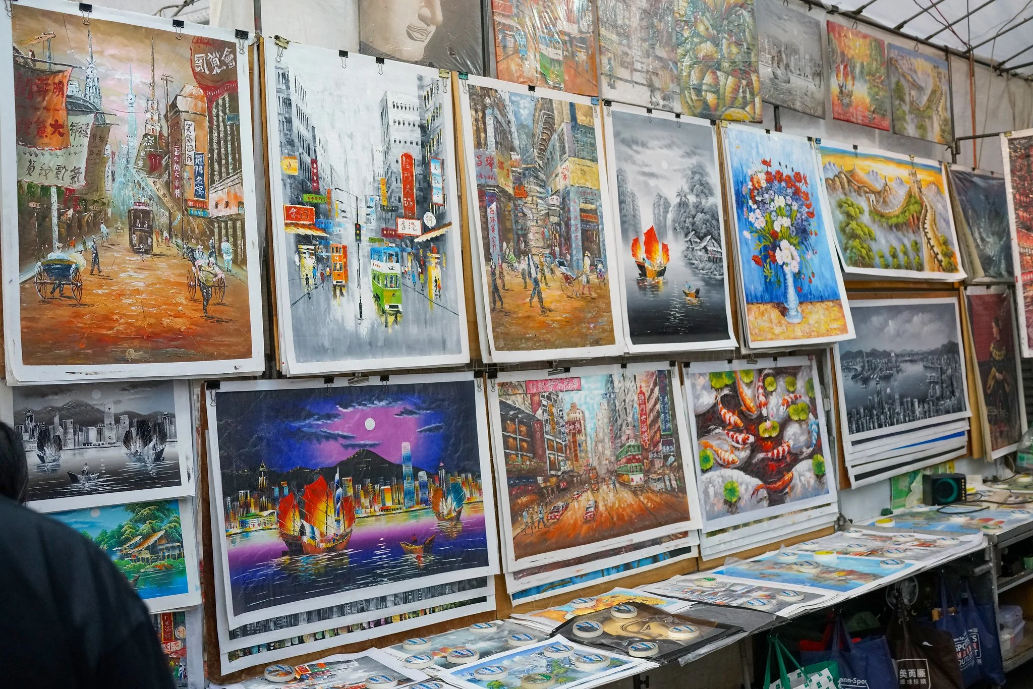 The Ladies Market Hong Kong - Well worth your time