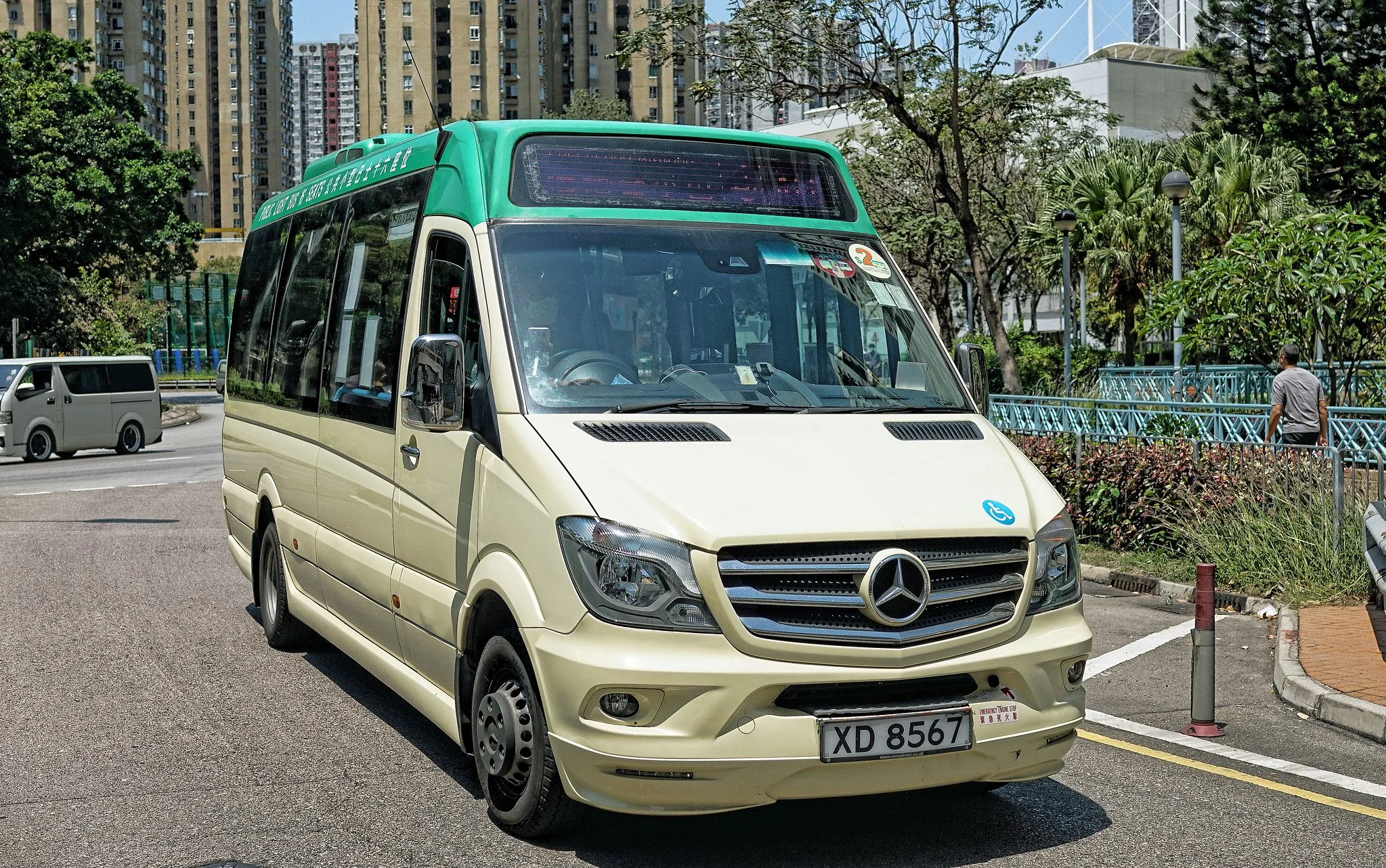 The Untold Story of Hong Kong’s red and green roof Minibuses — J3 ...