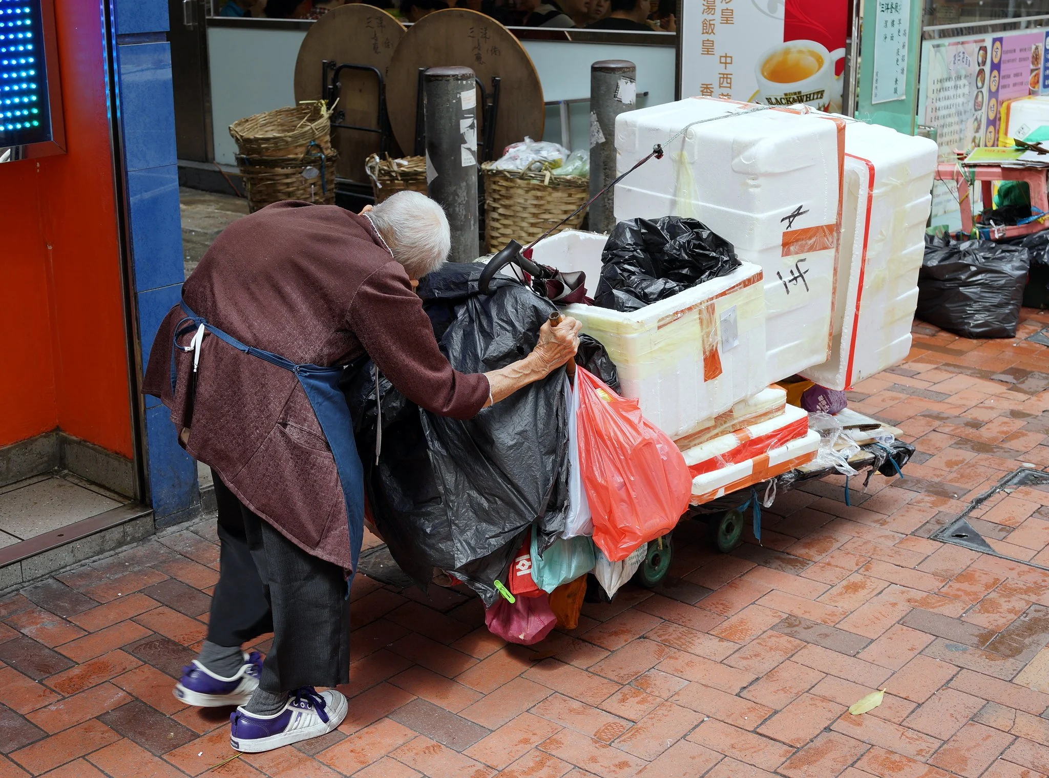 Heartbreaking Reality of Hong Kong's Cardboard Grannies