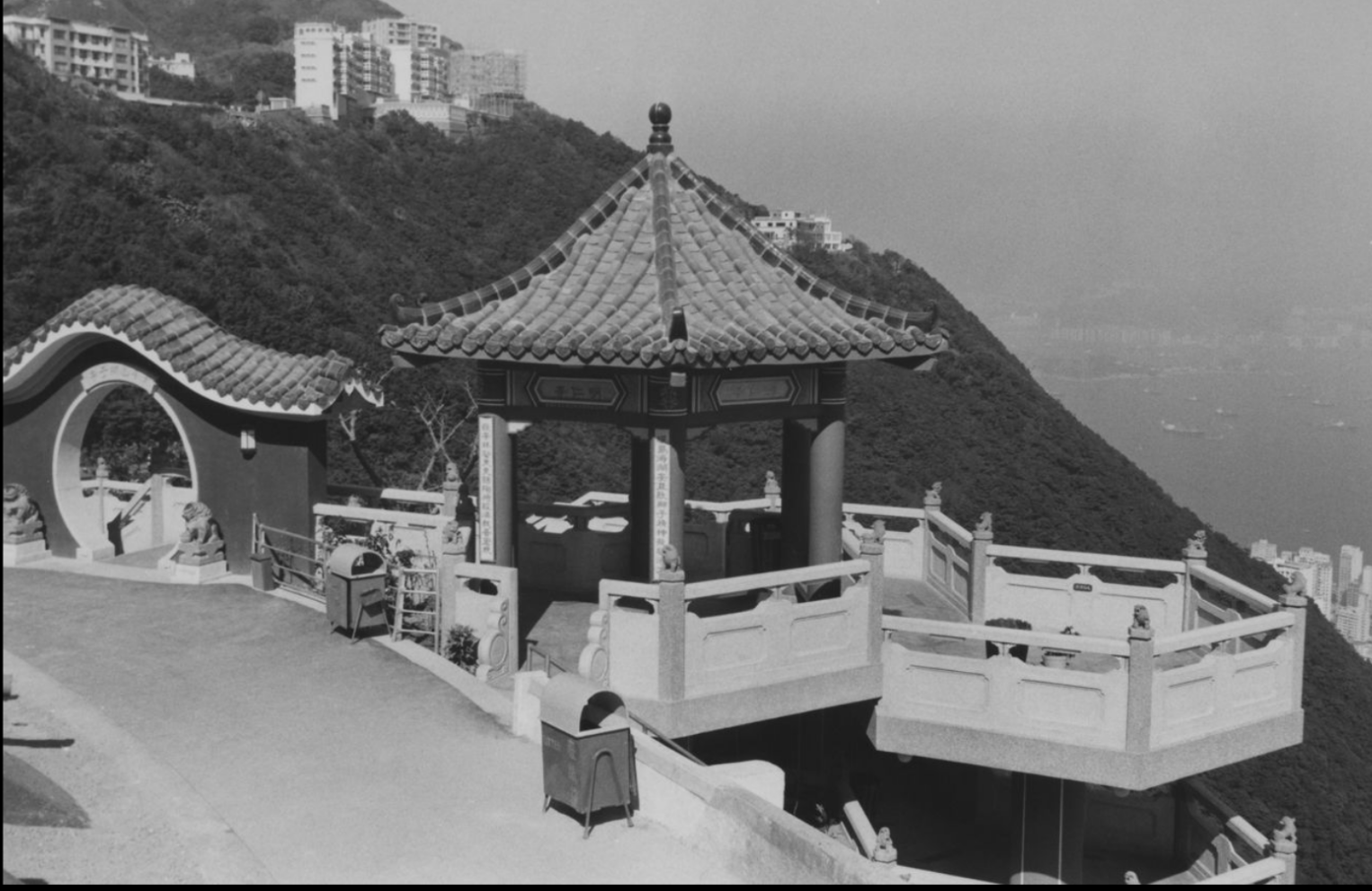 The Lions Pavilion Hong Kong History - Why This Tiny Lookout Still Draws the Crowds