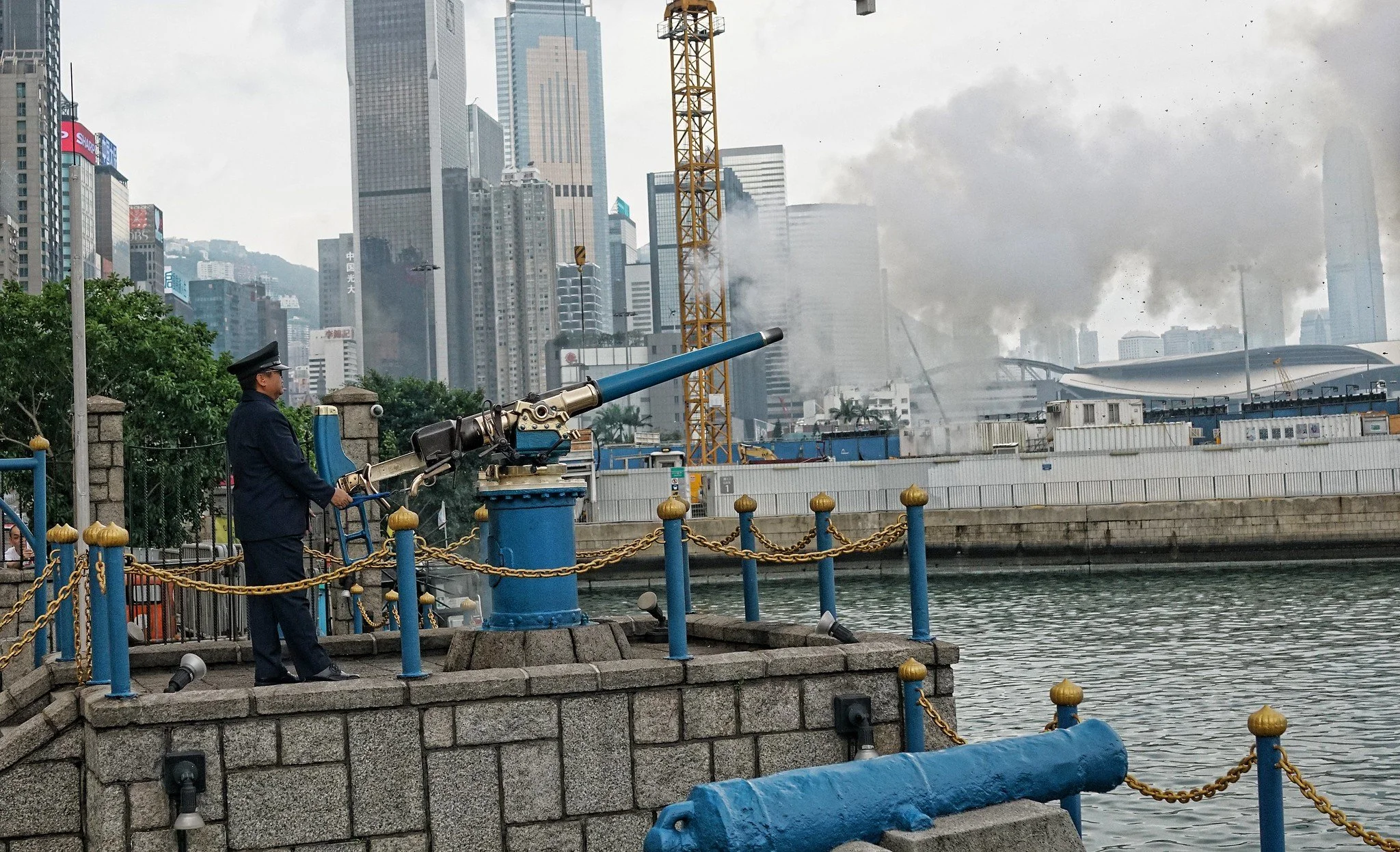Photo of the day No. 59 - The Noon Day Gun Hong Kong — J3 Consultants ...