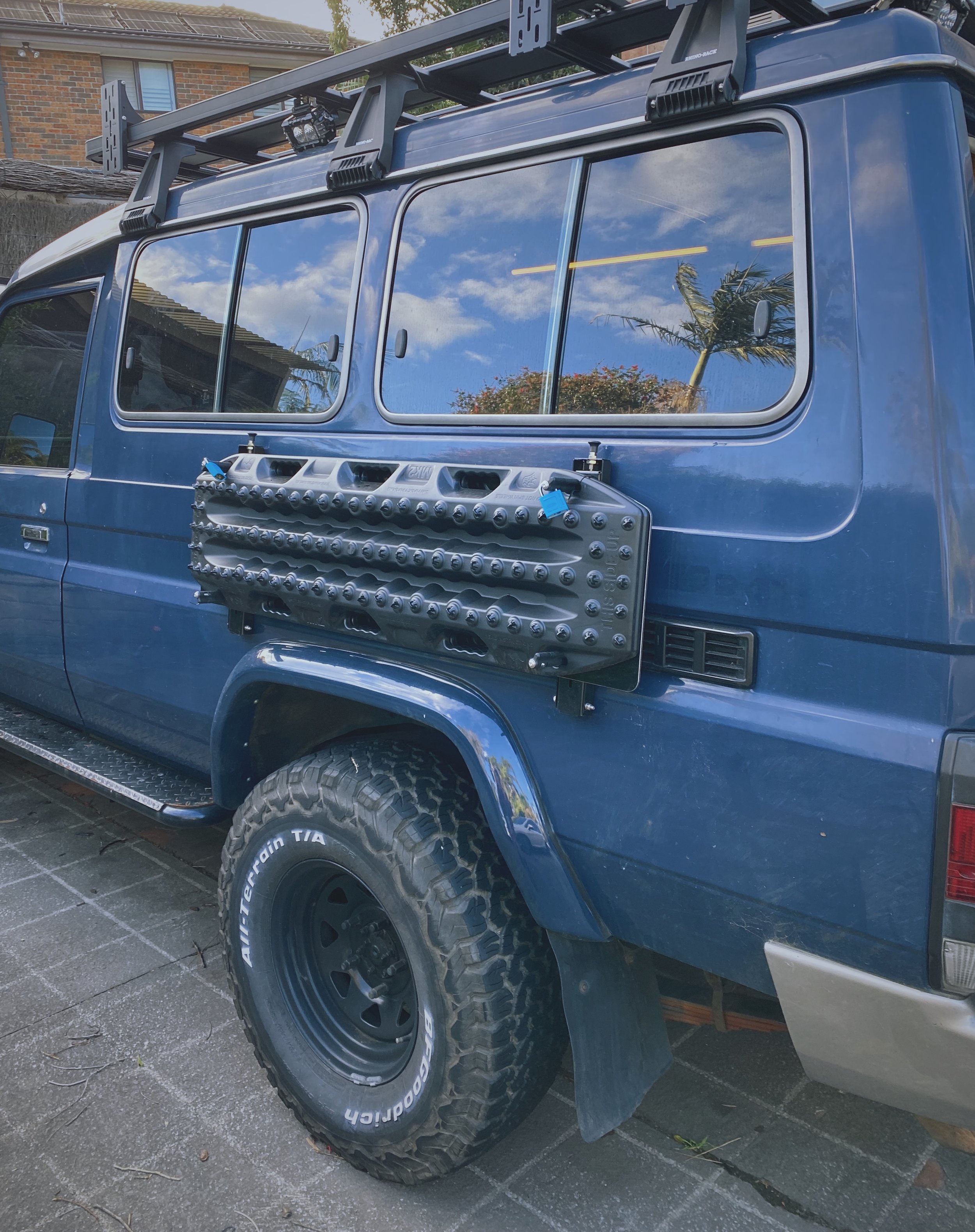 Troopy Setup | Landcruiser Electrical for Aus Lap — Cruising Customs