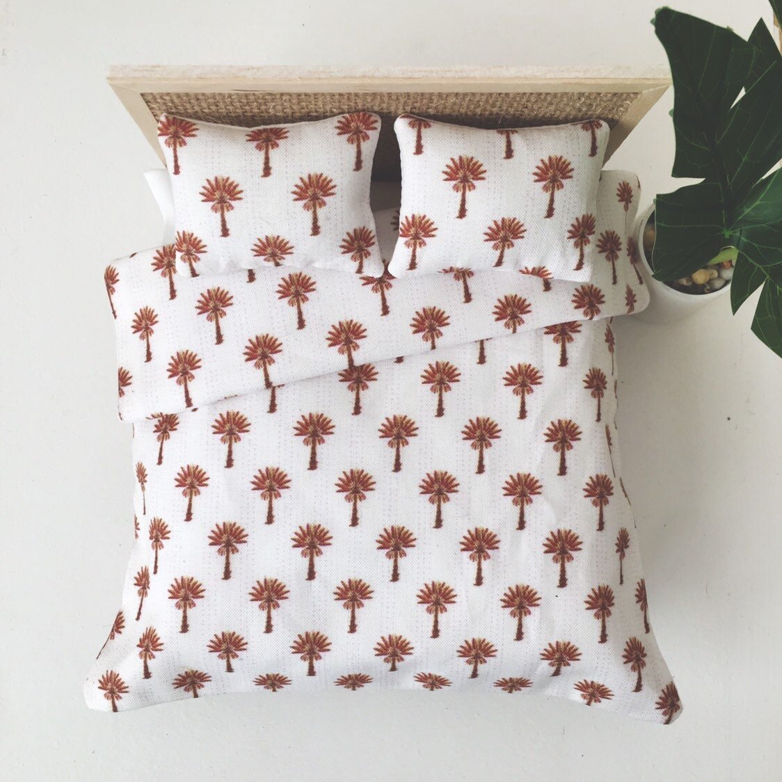 https://i.etsystatic.com/7336872/r/il/dbc5dc/1967390413/il_fullxfull.1967390413_fzcn.jpg