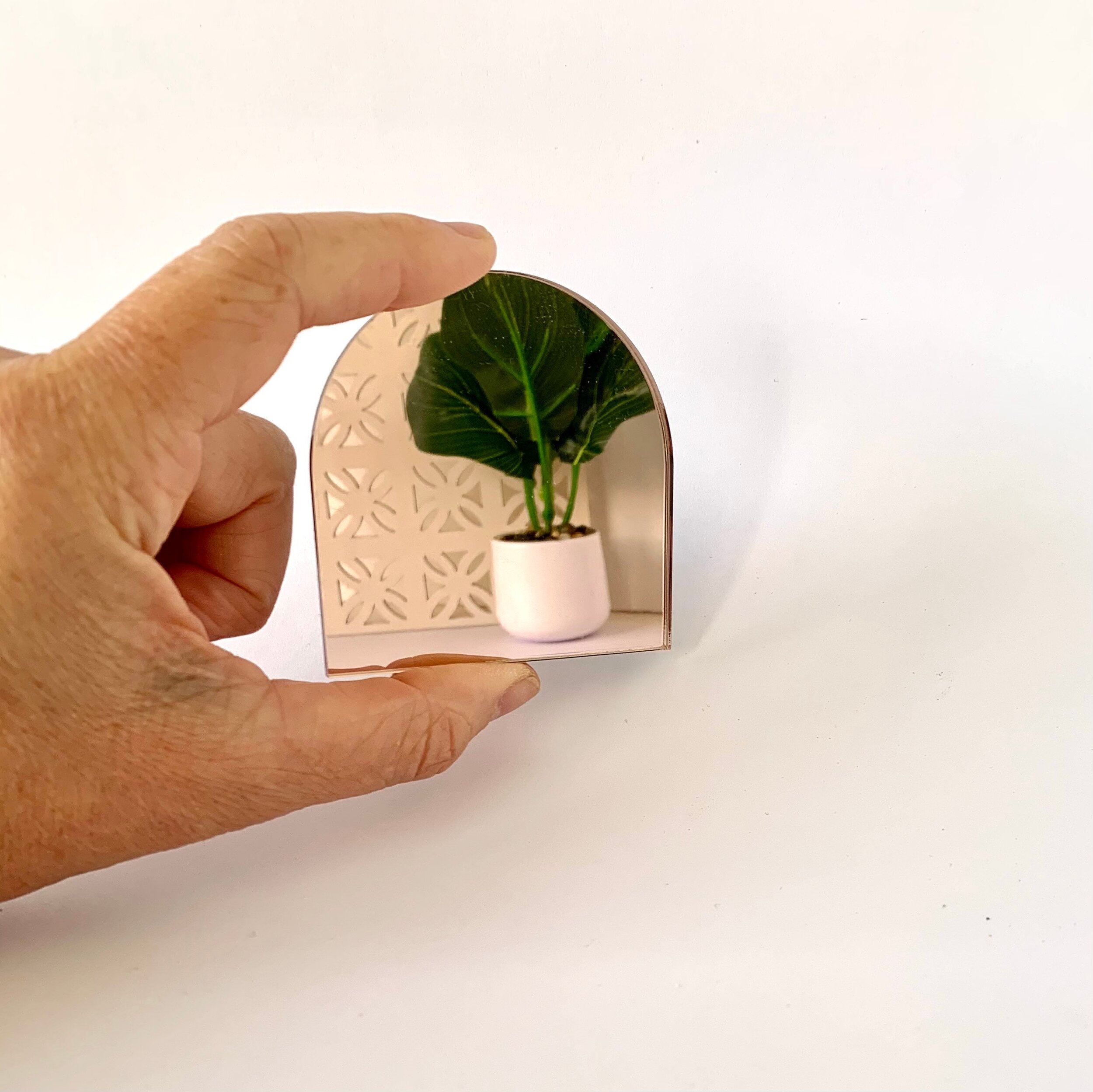 https://i.etsystatic.com/7336872/r/il/b3863c/2965797849/il_fullxfull.2965797849_mi7x.jpg