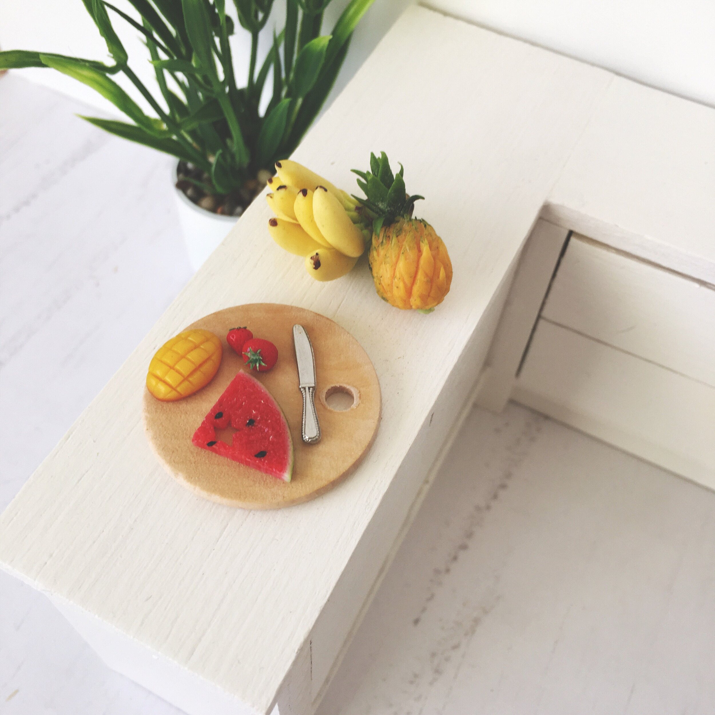 https://i.etsystatic.com/7336872/r/il/7e2275/1786693209/il_fullxfull.1786693209_m185.jpg