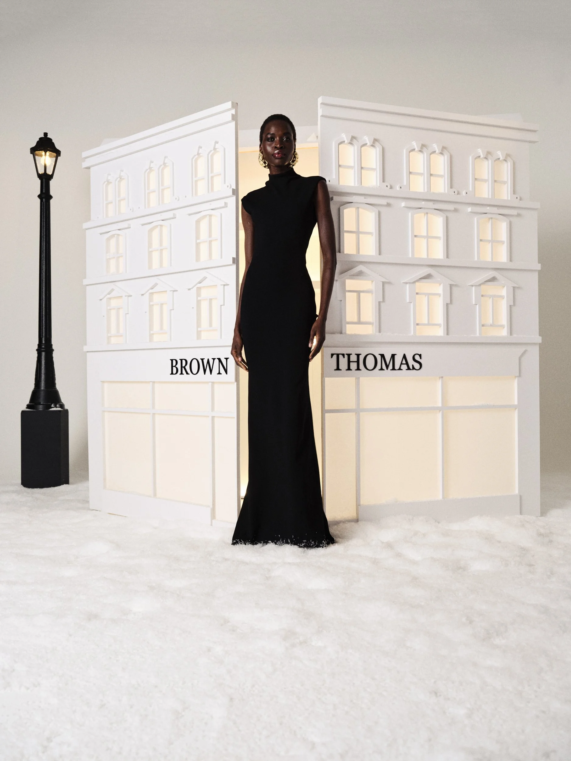 BT.MAS_SHOT_ 9_1090_LOWJPGS_FOR_APPROVAL.JPG