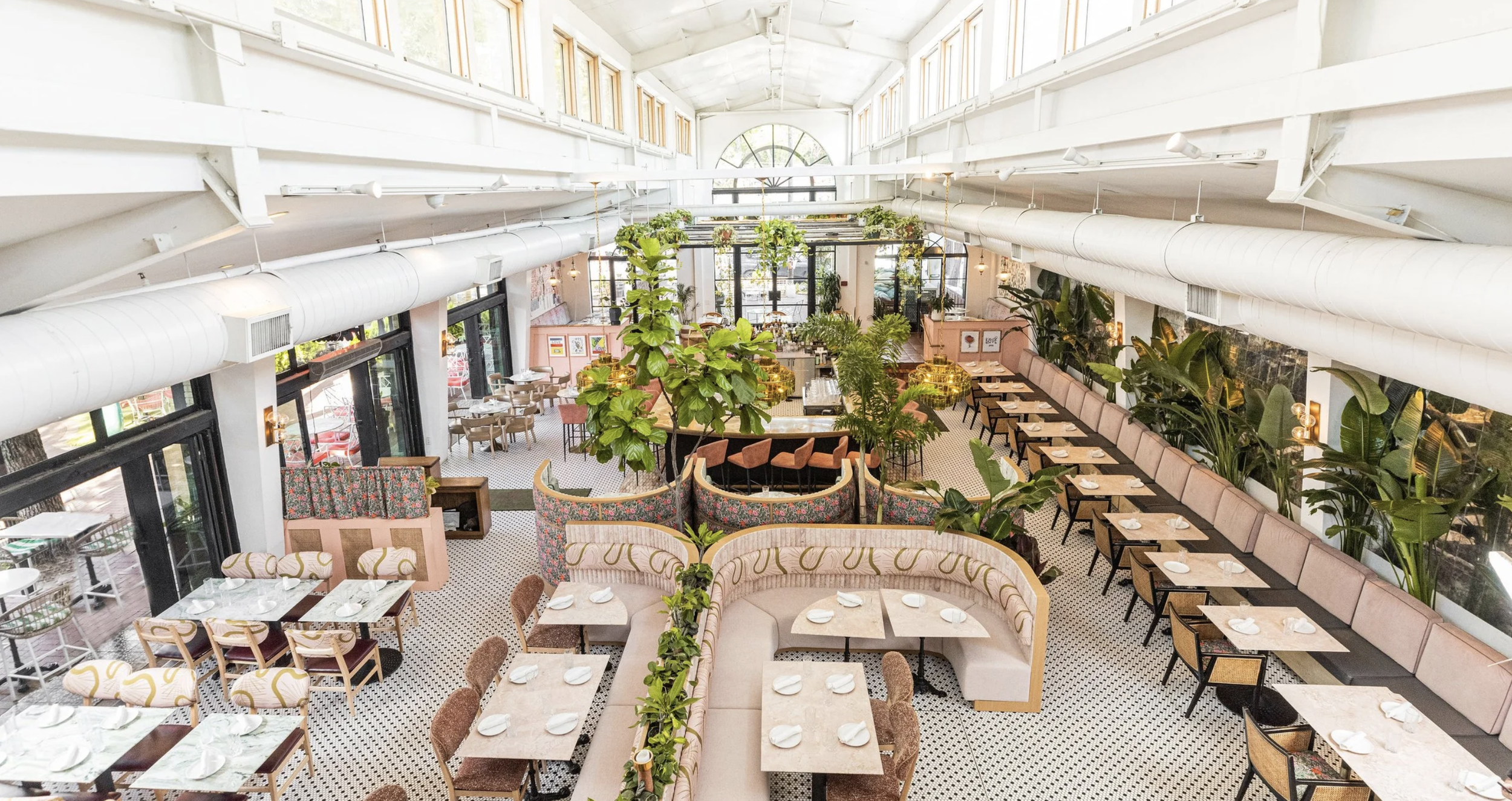 Last-Minute, Still Thoughtful: 10 Valentine’s Day Ideas in Dallas–Fort Worth When You Didn’t Plan Ahead