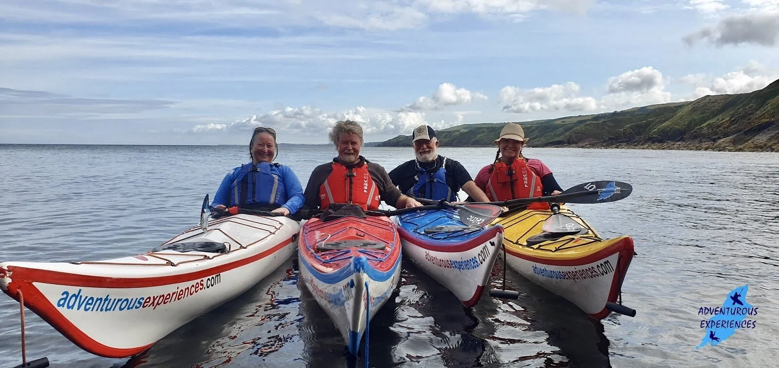 Greg IOM canoing group02.JPG
