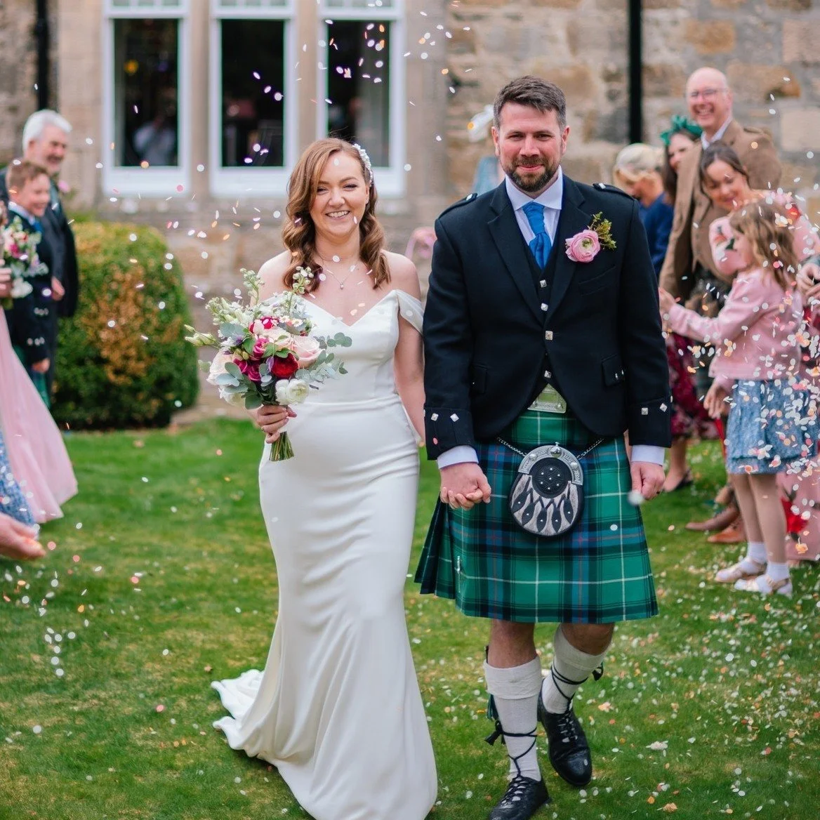 Happy 1st Anniversary, Gemma &amp; Ewan 🤍

One year on from your outdoor &ldquo;I do&rdquo; &mdash; and the adventure is only just beginning. Have a fantastic day celebrating 🥂

Thank you to #rosscooperphotography  for the gorgeous pictures