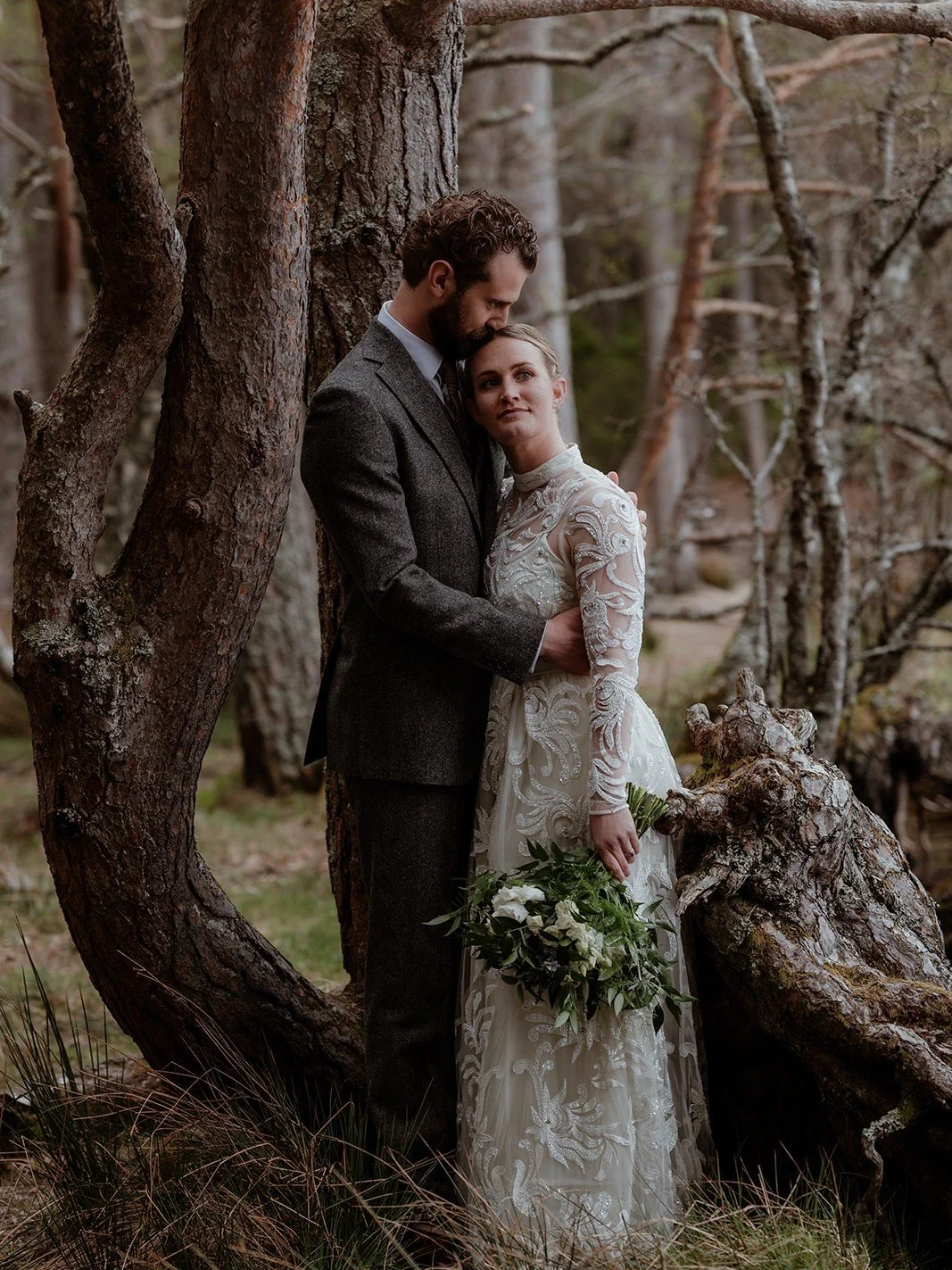 Congratulations on your first wedding anniversary Chloe &amp; Elliot 🥂
Here&rsquo;s to all the memories you&rsquo;ve made&mdash;and the many more still to come.

With thanks to @catriona_parmenter_photography for the beautiful photographs.

 #outdoo