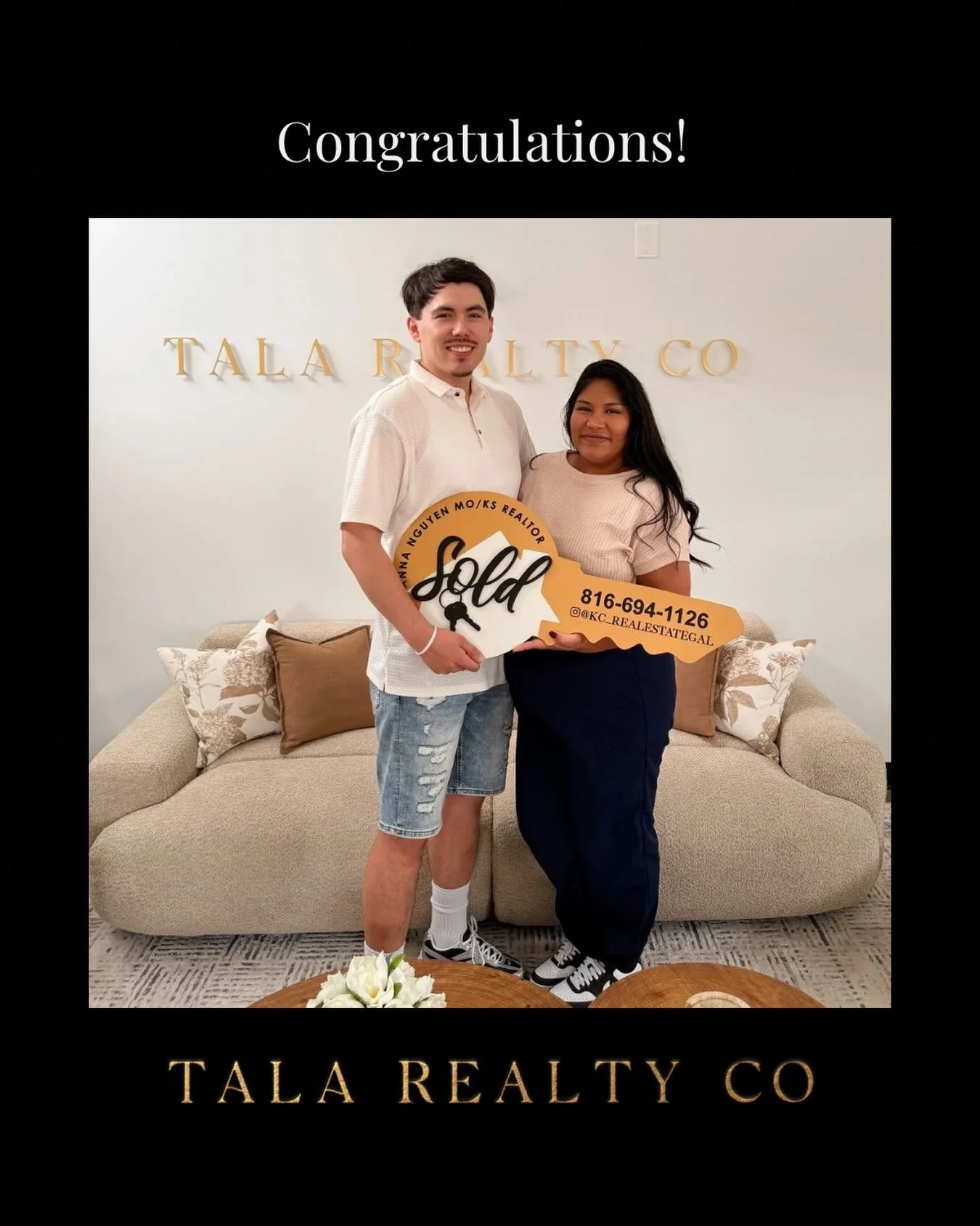 Congratulations to Anna&rsquo;s clients for closing on their home! Cheers! 🥂🎉🔑
.
.
.
Anna Nguyen
Tala Realty Co
Anna@talarealtyco.com
816.694.1126
816.213.4724