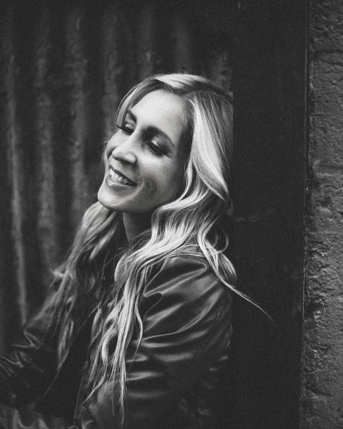 Here’s where you can find me the rest of February β€οΈ
2/8 Scallop Republic Port Saint Joe 7-10
2/10 Florida State Fair, Tampa 5-9
2/12 Sparky’s Landing, Marathon 11-2
2/14 Fish Camp Lake Eustis 4-7
2/16 The Funky Monkey Gastro Mount Dora 6