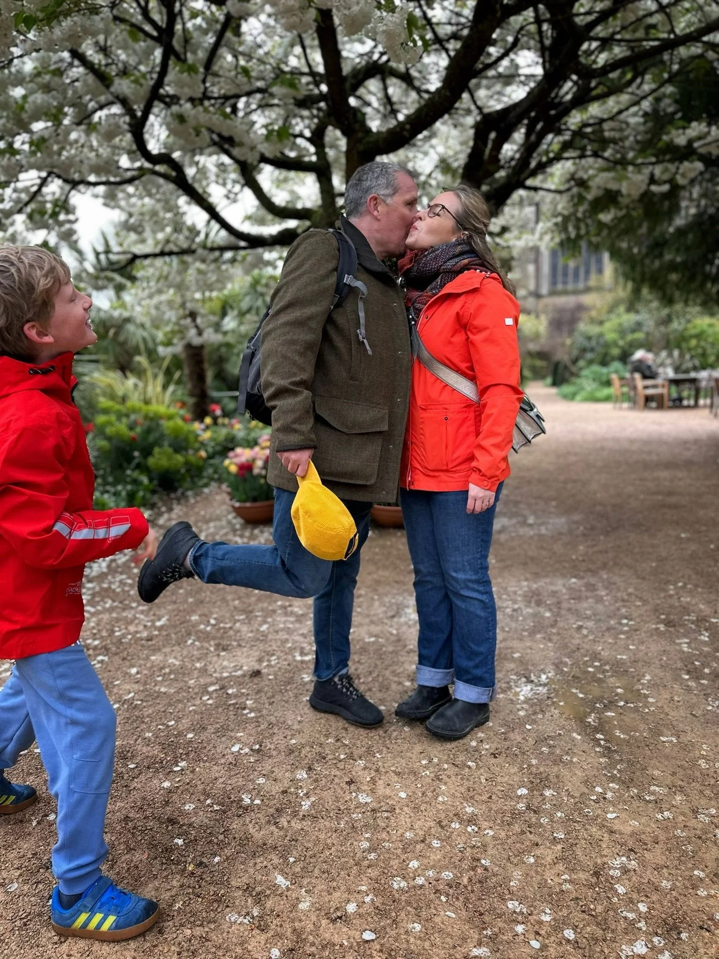 Happy Easter!
Blossom adventuring 🐣🌷

#easter #holiday #tulipfestival #medieval #castle