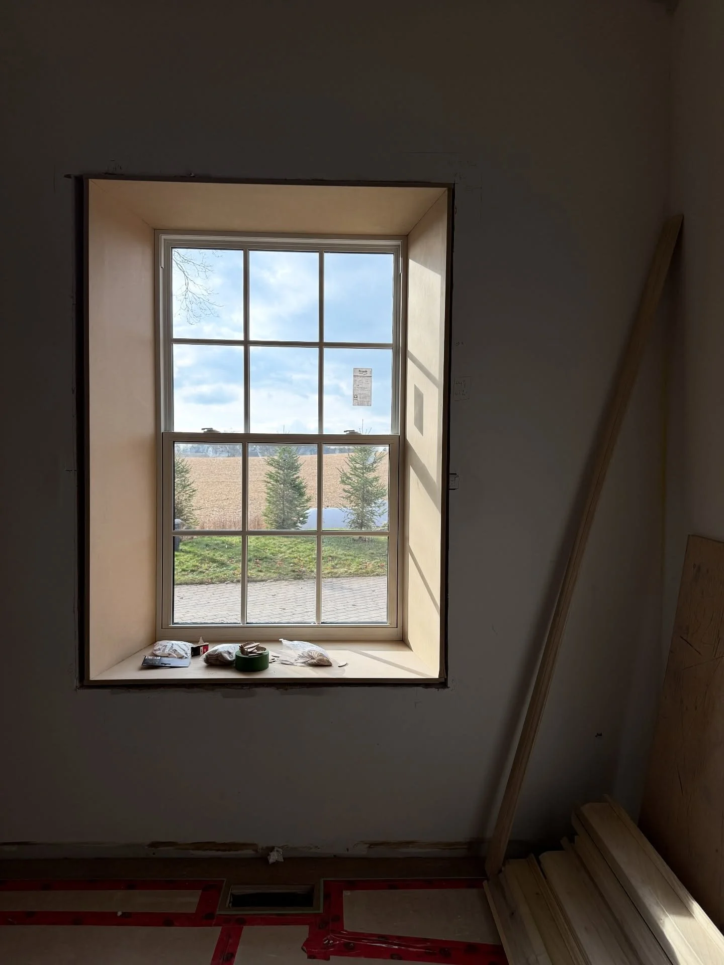Ending the week with another site visit at our lovely farmhouse. This time measuring for window coverings. Appreciating all the details going into this home. Limestone fireplace is in and trim is going up, stone install next week.