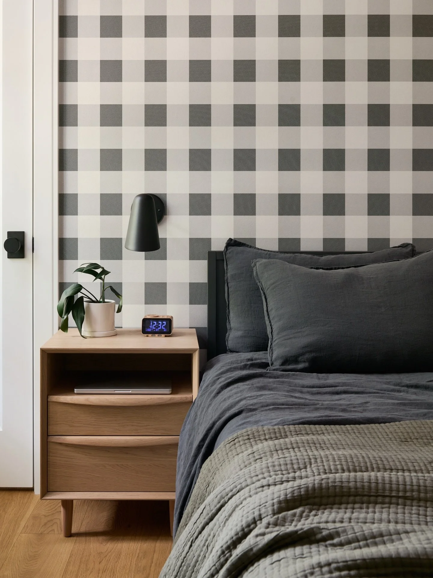 Love these kids / teen rooms we delivered to our clients. Providing a cozy space for them to retreat to at the end of a busy school day is equally important as your room :). 

Photo: @morley2space | @2spacephoto