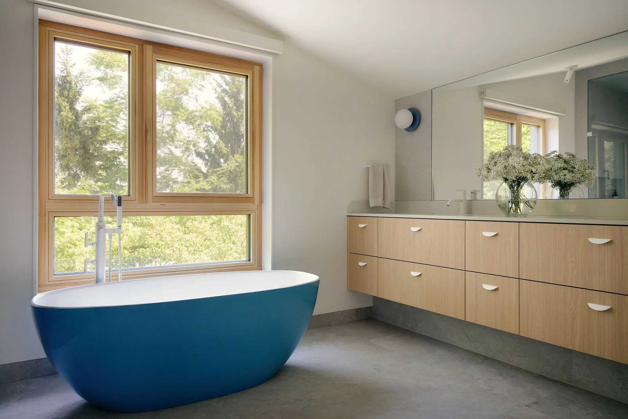 15 prefab-passive-house Ensuite Bathroom.jpeg
