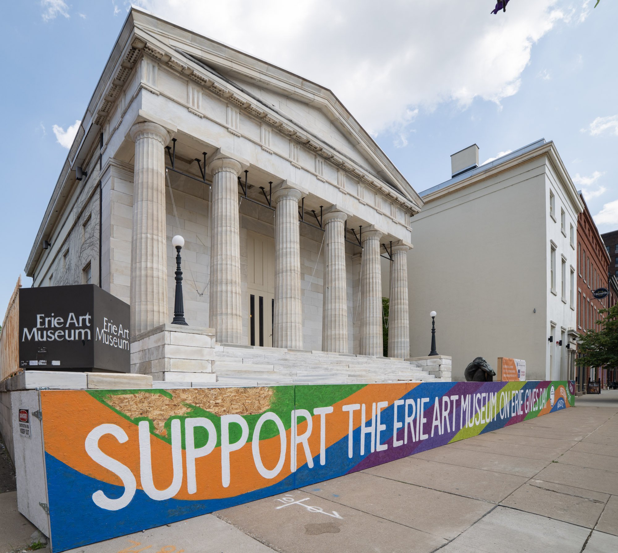 New Mural by Local Muralist Raeann Krueger Beautifies Customs House Construction
