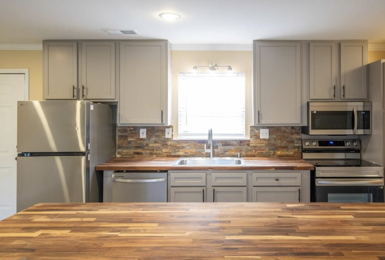 Featured Listing,