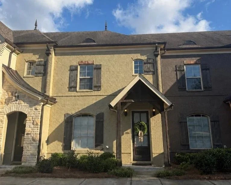 Featured Listing