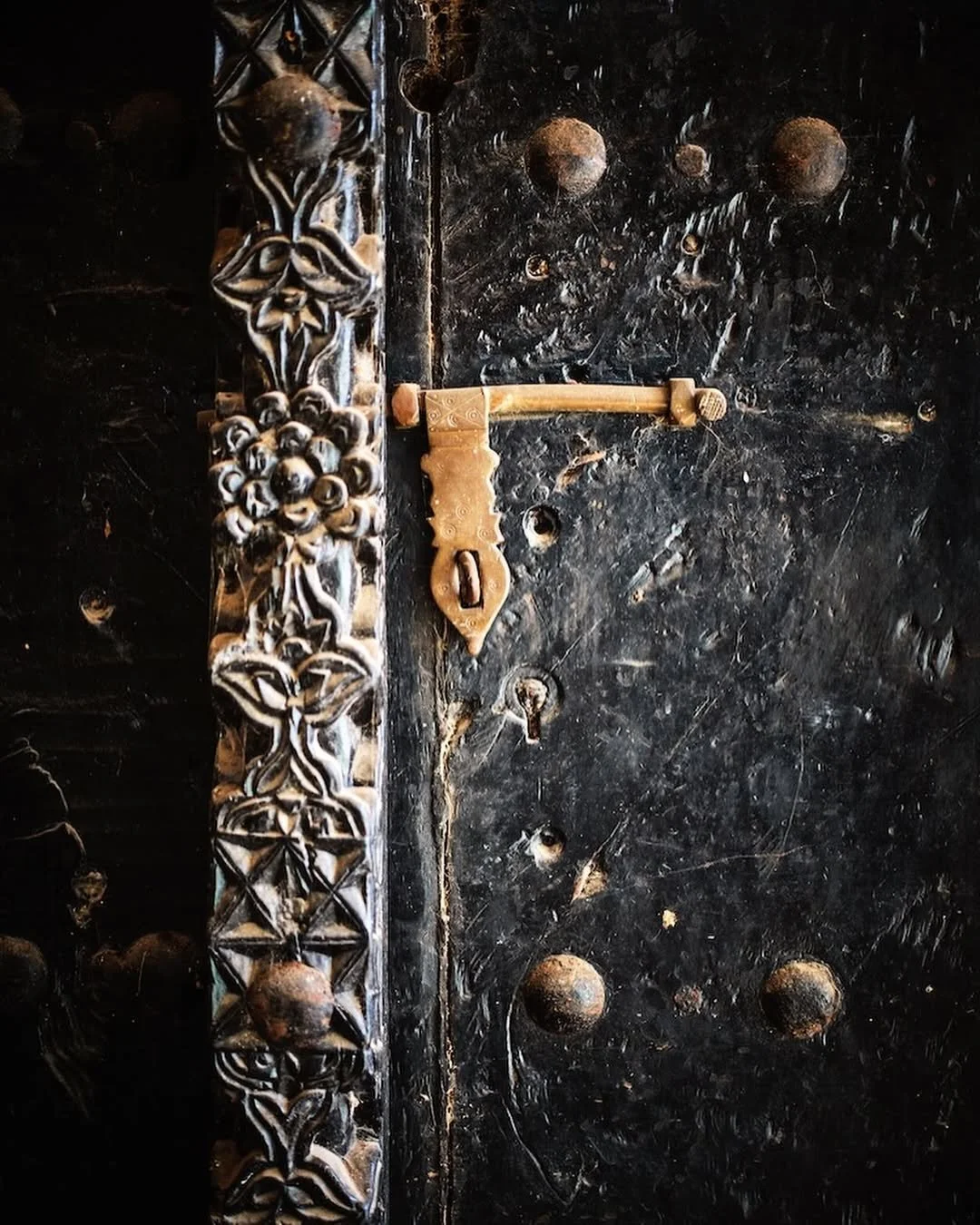 More Lamu doors....Lamu Island, Kenya, is famous for its stunning Swahili architecture, and no f (5).jpg