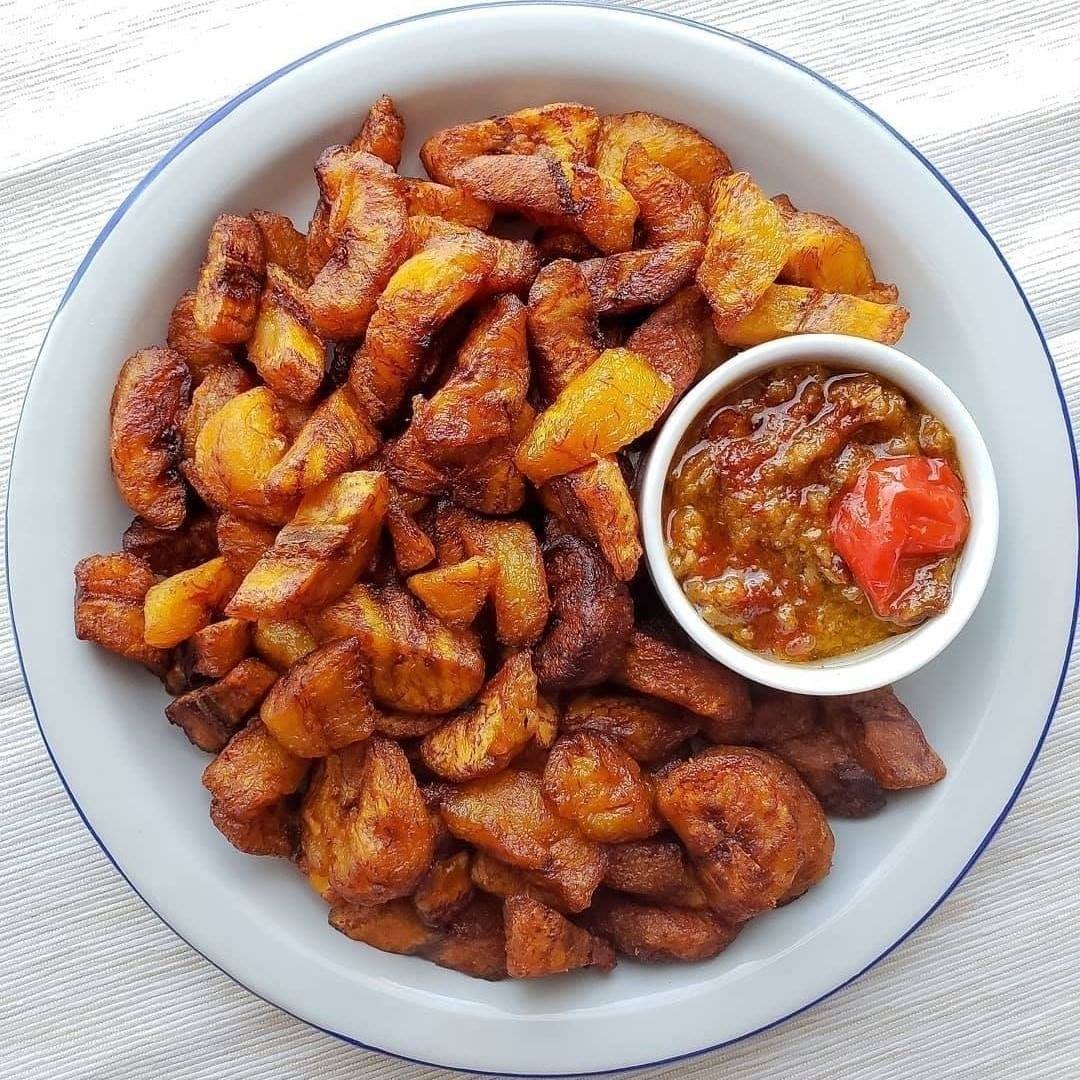 Alloco: Côte d'Ivoire's Addictive Fried Plantains and the Heart of Allocodromes
