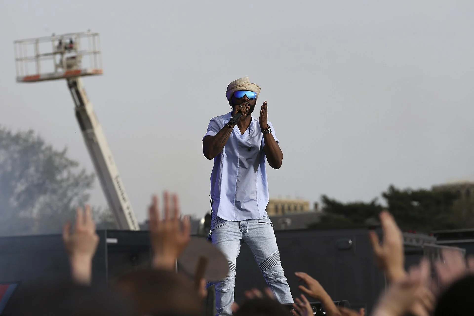 Congolese singer Fally Ipupa performing at Global Citizen Earth Day in 2015