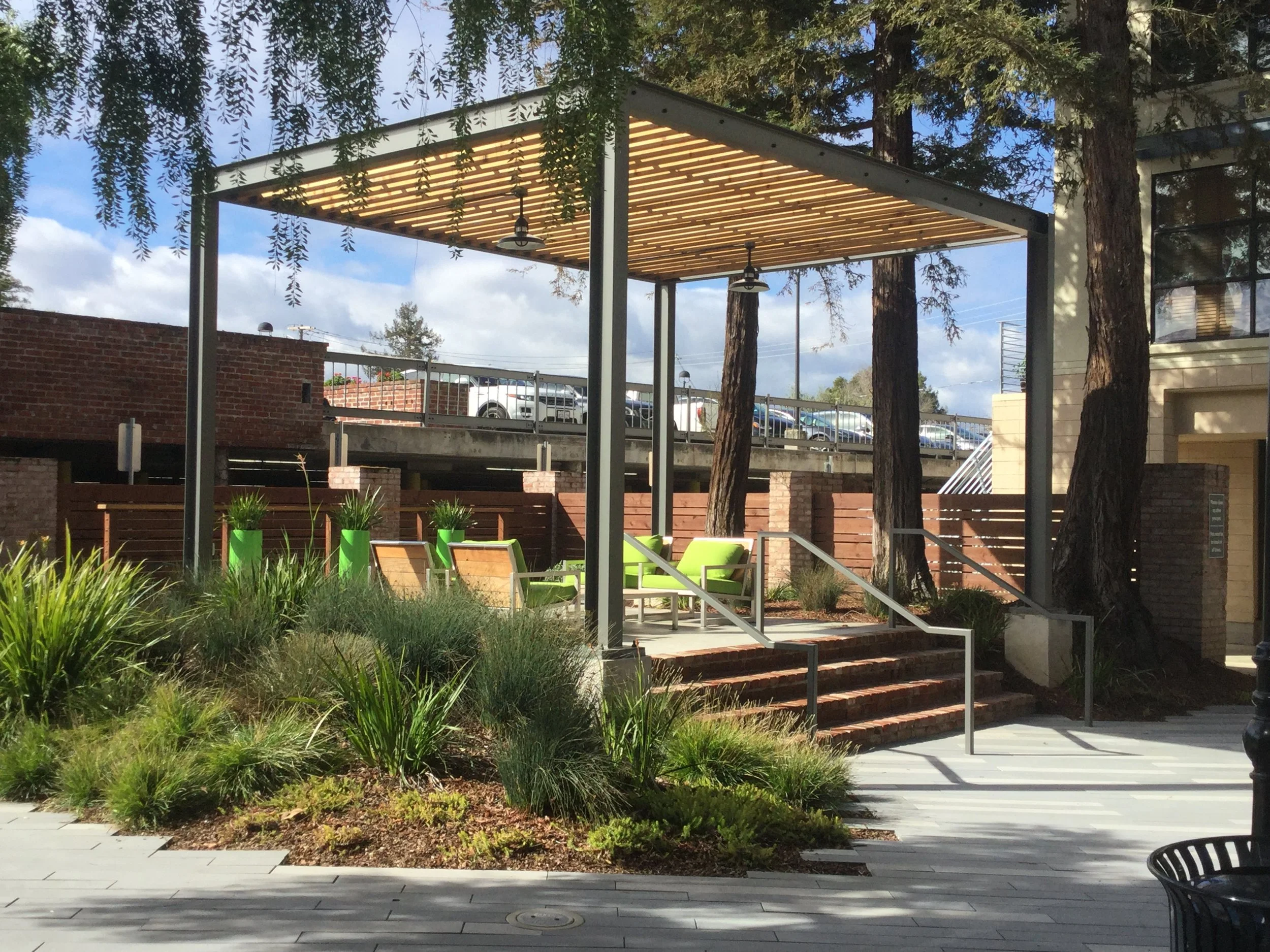 Trellis and Canopies 9.JPG