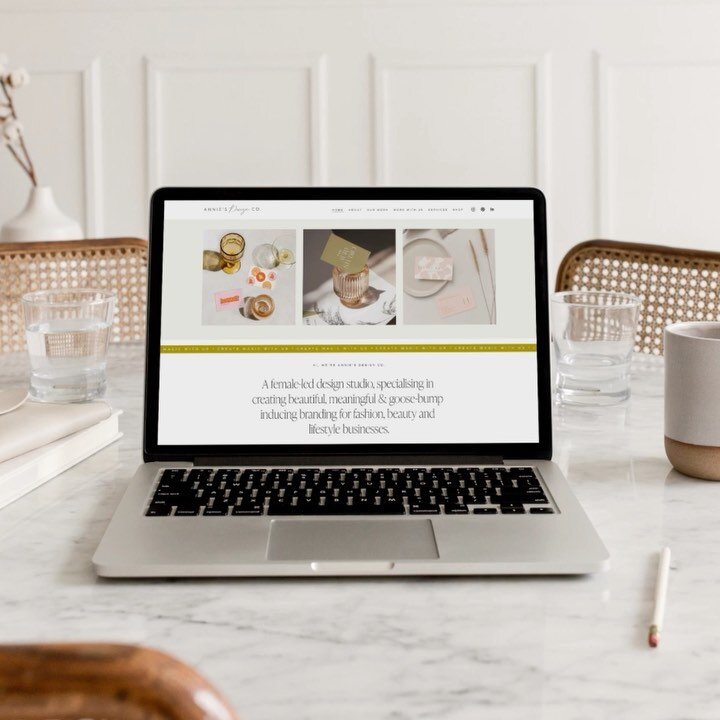 The Annie&rsquo;s Design Co. website is finally up and running!✨🤍🤩

After a million years and watching 1000 YouTube tutorials I finally managed to finish off my website🤪👯&zwj;♀️ you&rsquo;ll now be able to view my portfolio, faqs, all the service