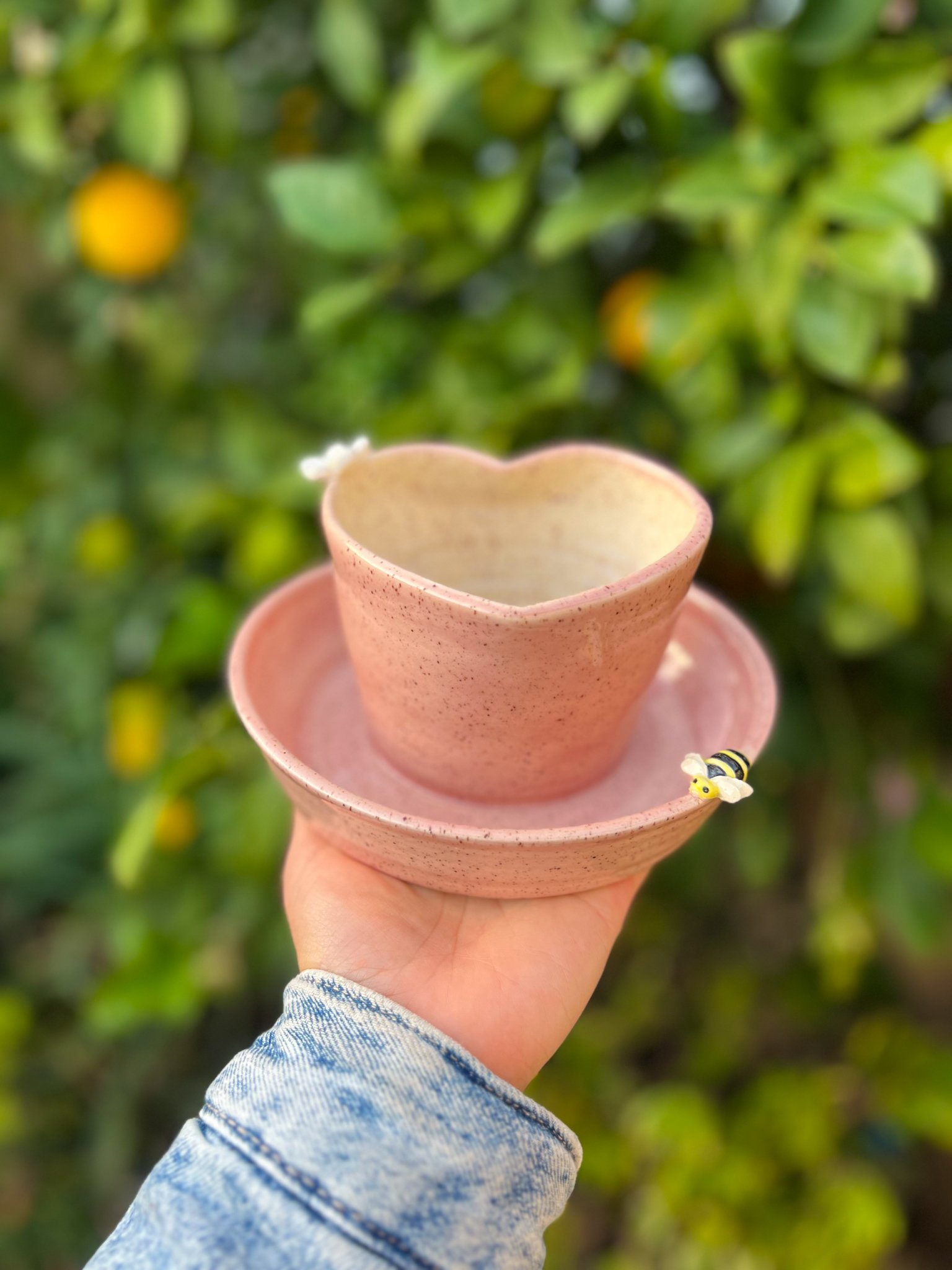 Pink H (heart, 1 daisy, 1 bee, all pink)